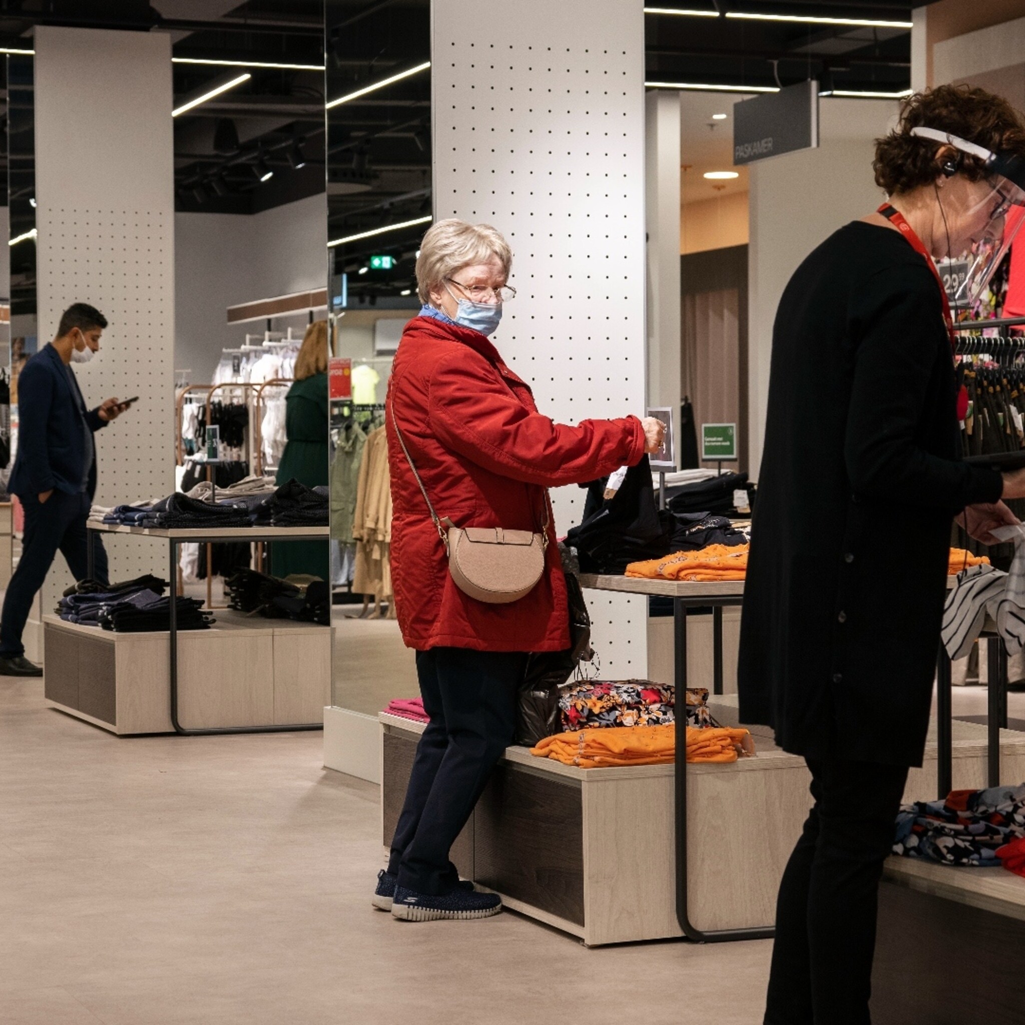 inretail directeur meerman verwacht geen rentree van het mondkapje