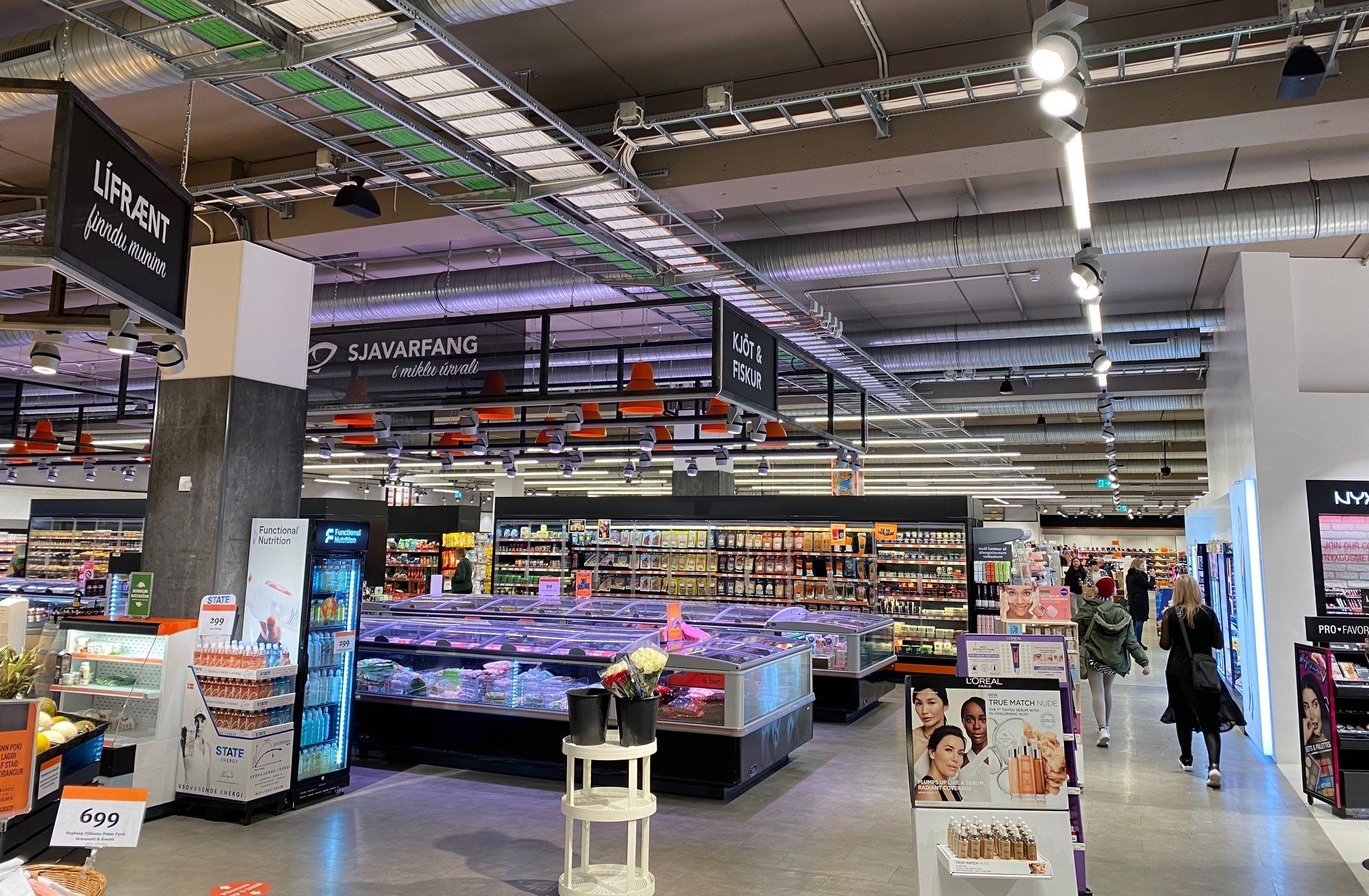 Hagkaup supermarkt. Foto: Hans van Tellingen