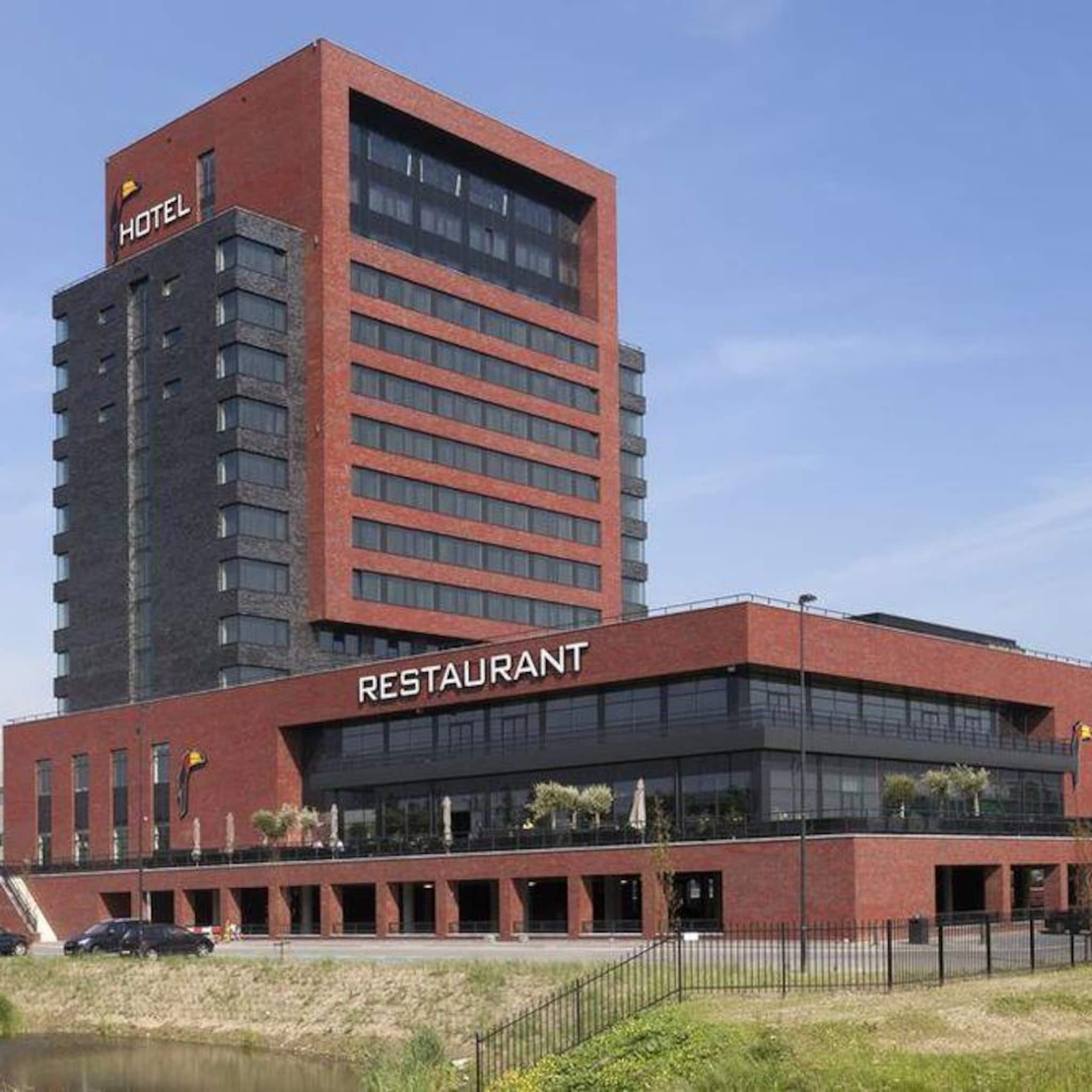 van der valk dordrecht sluit tijdelijk het restaurant voor gasten die niet blijven slapen