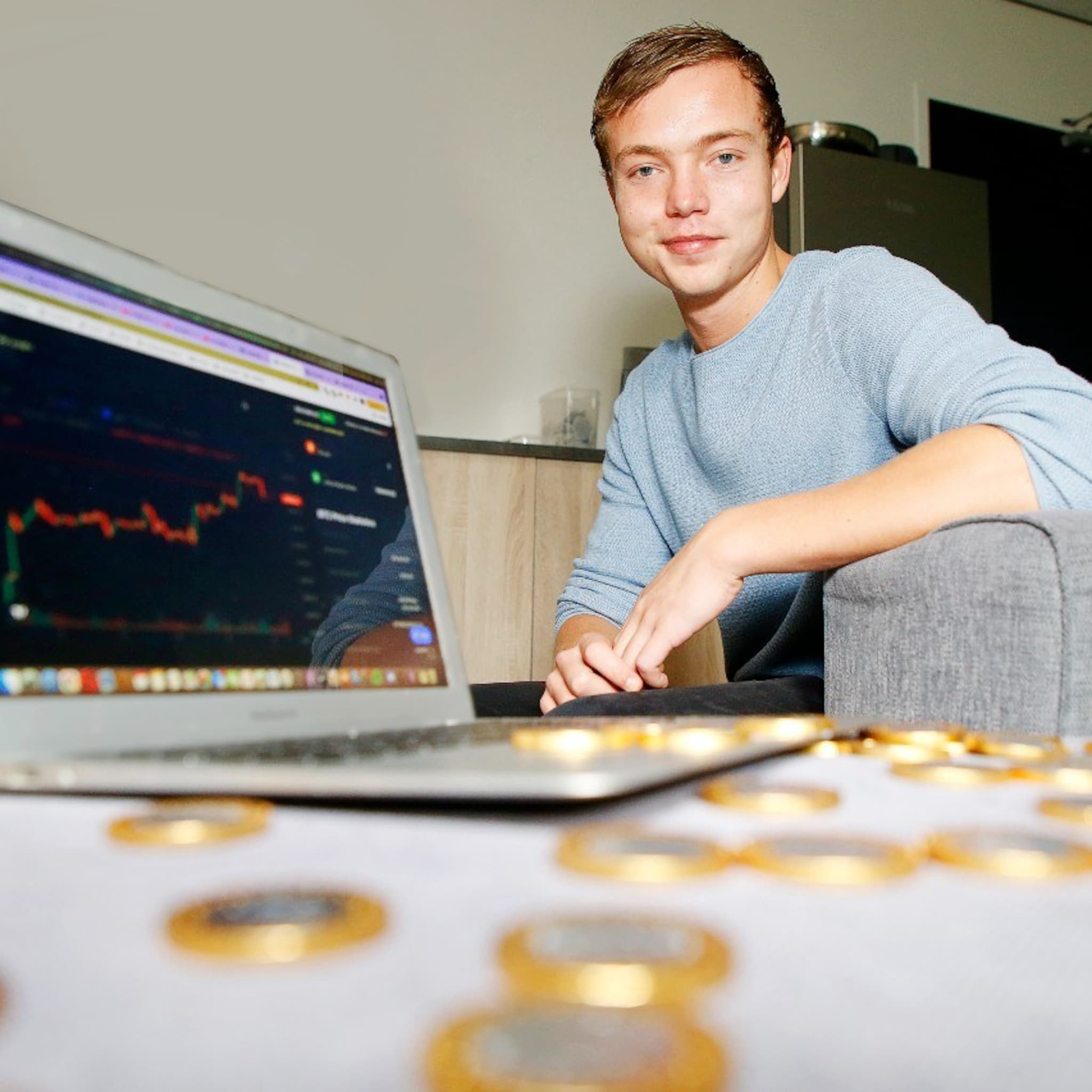 het zou zomaar kunnen een ecosysteem aangedreven door tokens zegt devin 24