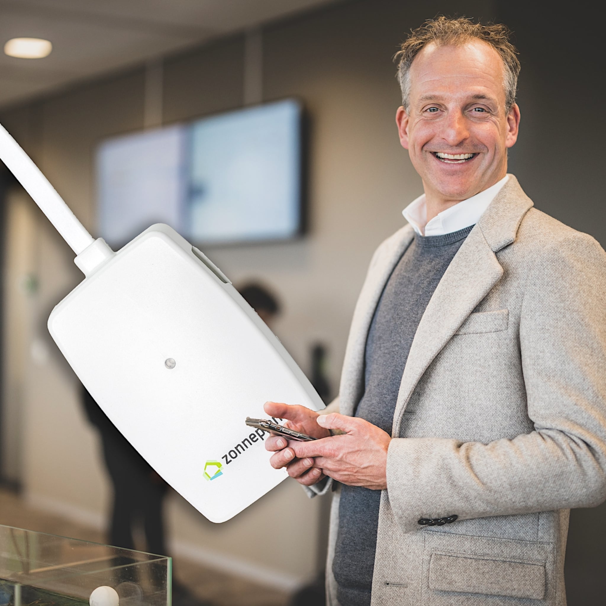 zwols zonnepanelenbedrijf van start als energieleverancier wij willen in de transitie voorop lopen