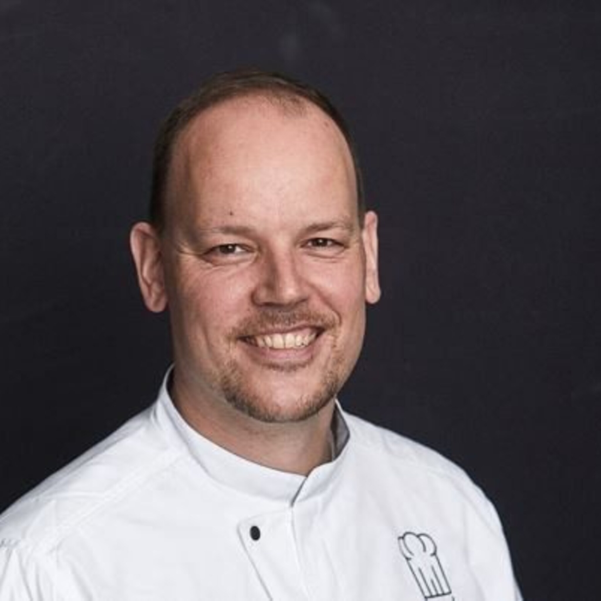 chef kok stephan nijst na faillissement in schuldsanering en schreef van kaviaar naar pindakaas