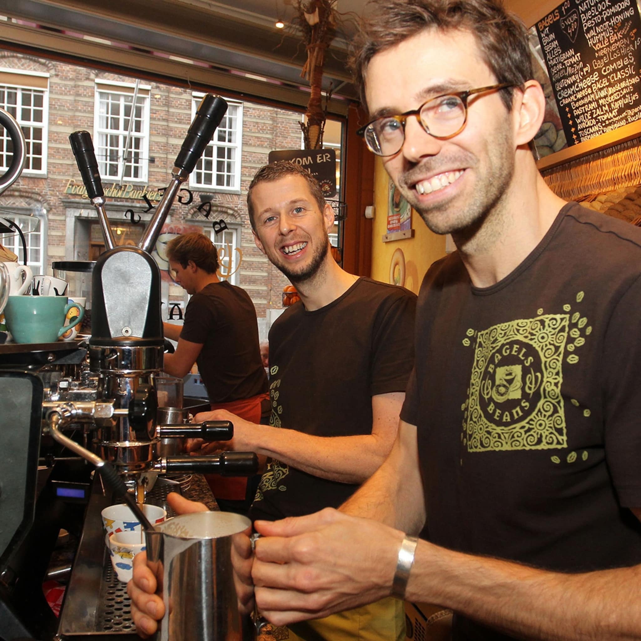 van onstuimige groei terug naar roots het succesverhaal bagels en beans ontleed