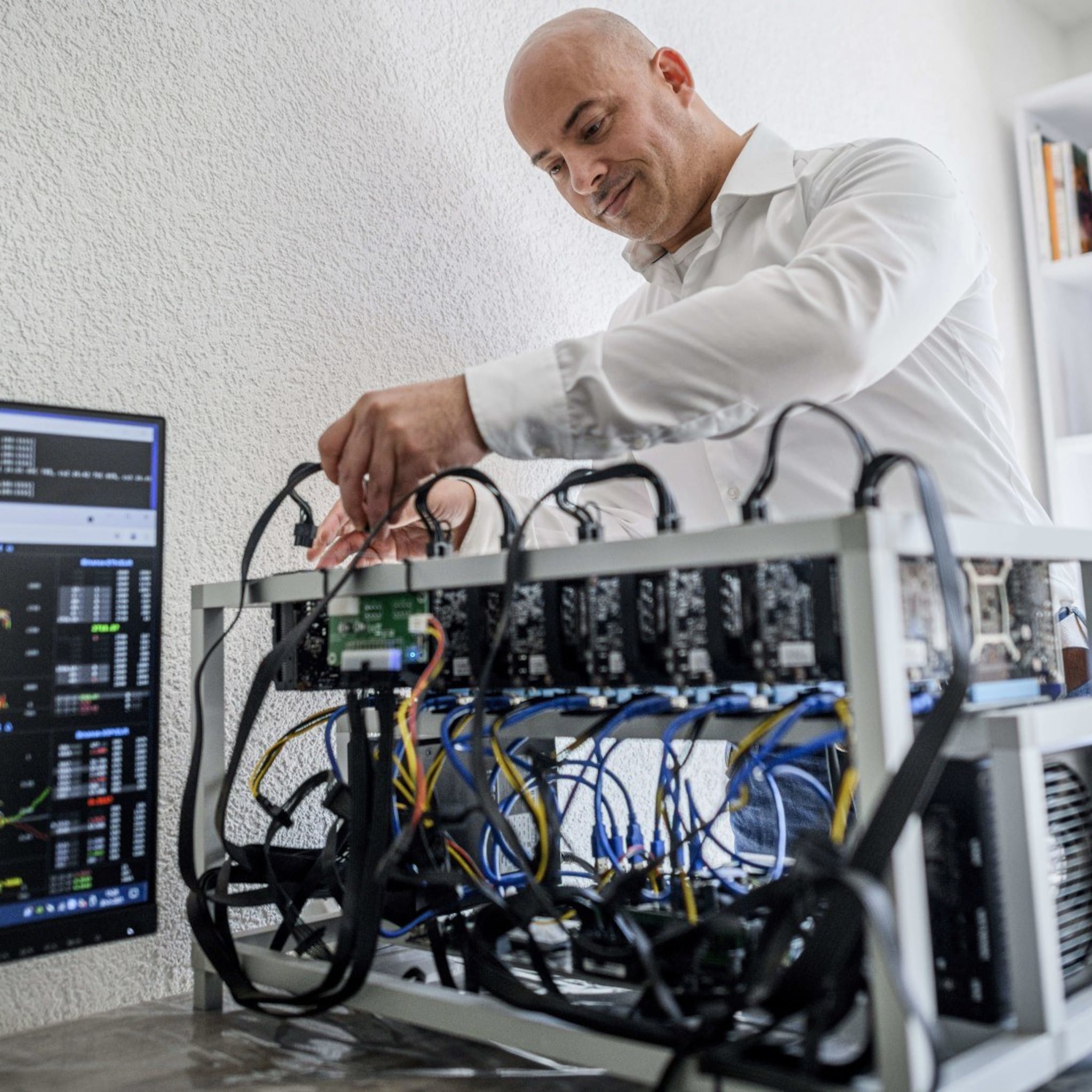 bitcoinpionier danny beuving bouwt computers voor cryptomunten