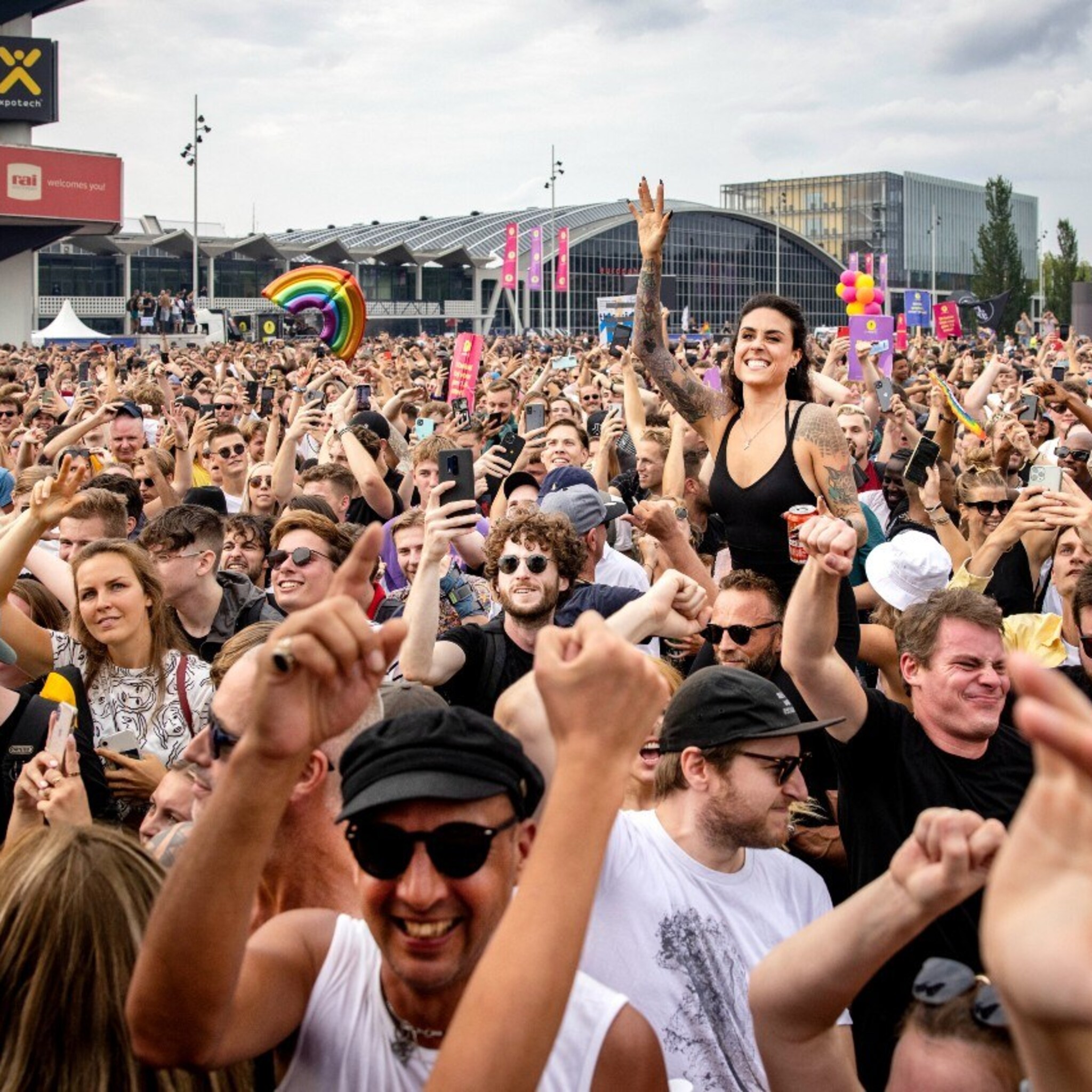 overleg met kabinet levert niets op acties evenementenbranche gaan door