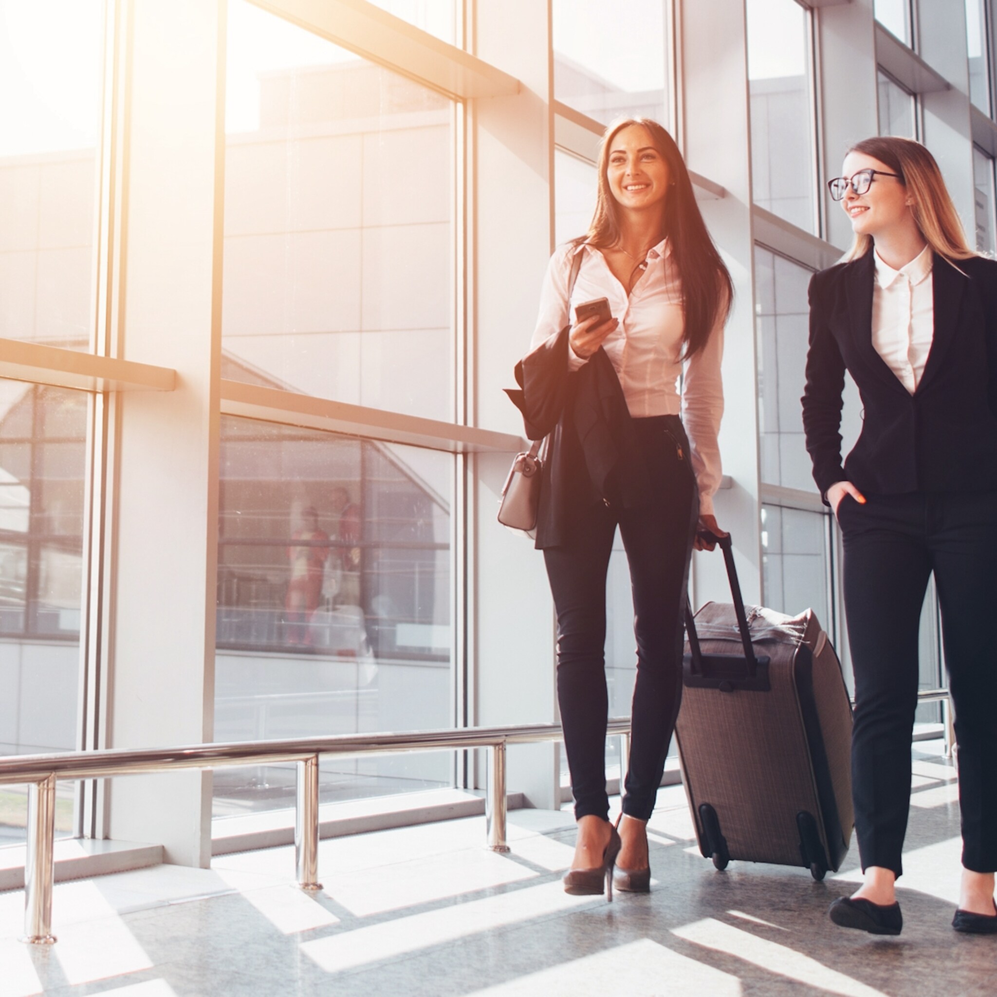 uniglobe travel verwacht binnen twee jaar herstel van zakelijke reizen behoefte aan fysiek contact is groot