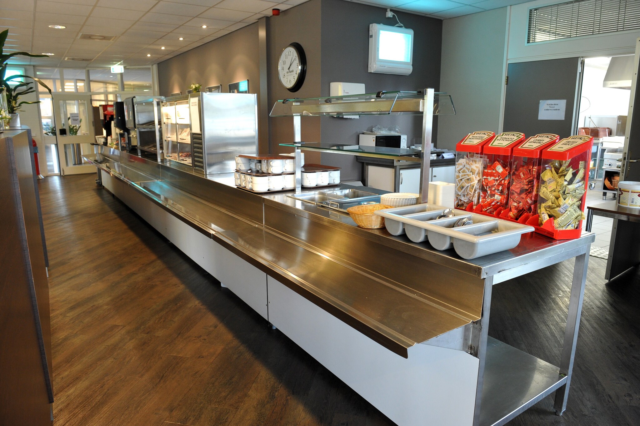 De coronacrisis heeft enorme impact op de bedrijfskantine, omdat veel meer mensen thuiswerken. Foto: ANP.