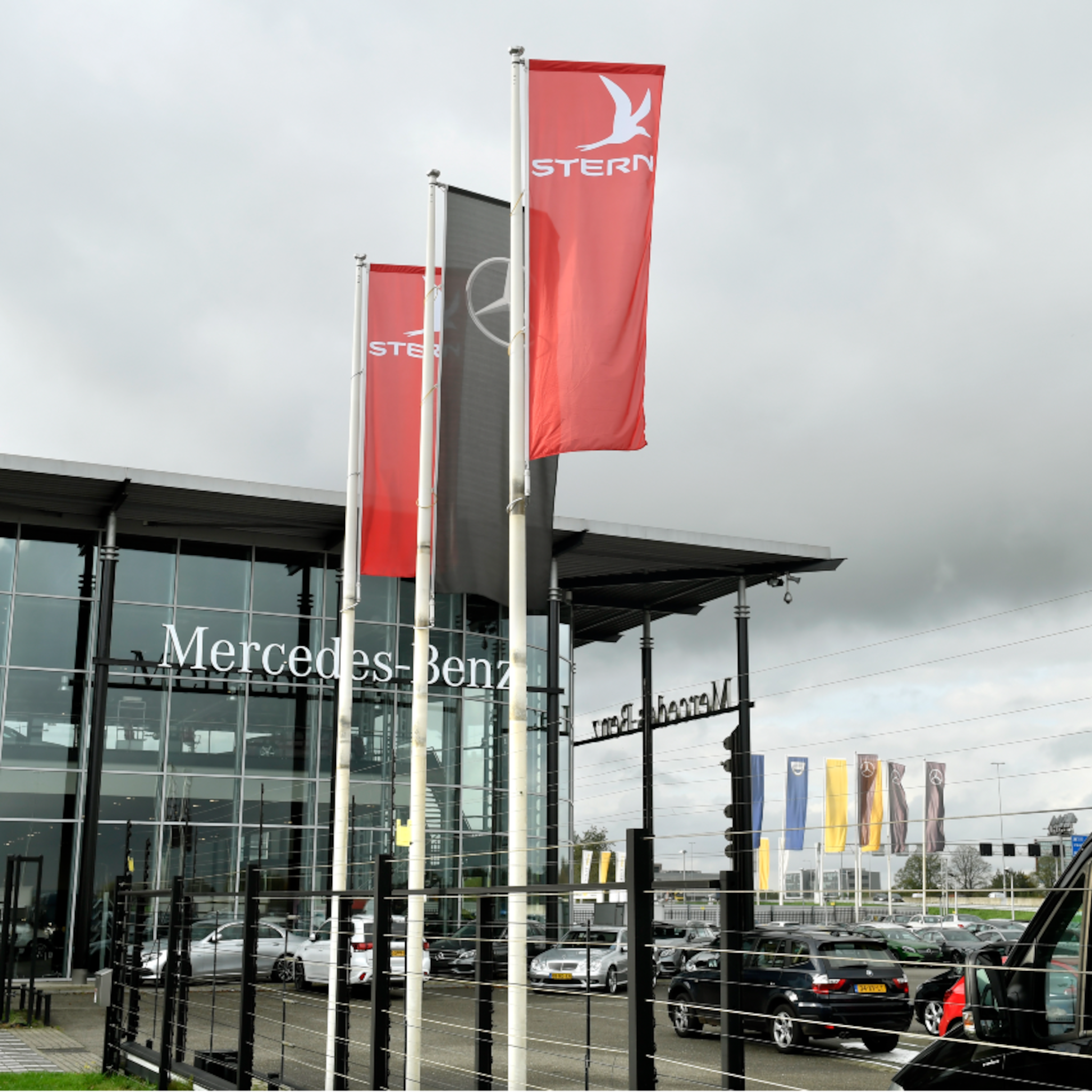 topman stern aantal autoshowrooms neemt versneld af