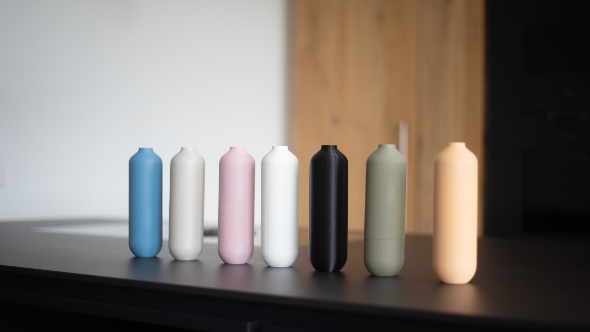 De verschillende shampooconcentraten, niet vloeibaar maar in vaste vorm. Daardoor hoeft er geen plastic fles omheen. Foto's: Baya Baya