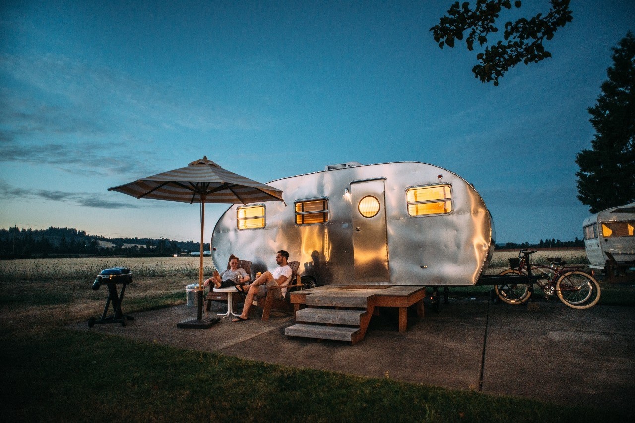 Campingspecialist ASCI en camperclub NKC eisen van klanten een vaccinatiebewijs. Foto: Unsplash