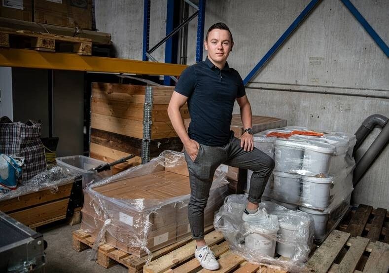 Jos Bos startte jong met zijn bedrijf Jobi. Foto's: Koen Verheijden