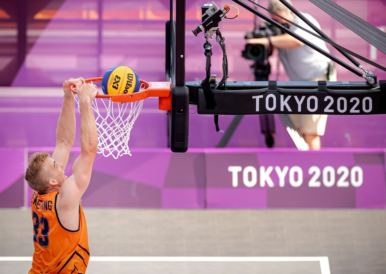 Het Nederlands 3x3-basketbalteam streed onder de borden van Janssen-Fritsen om een oympische medaille. Foto: ANP