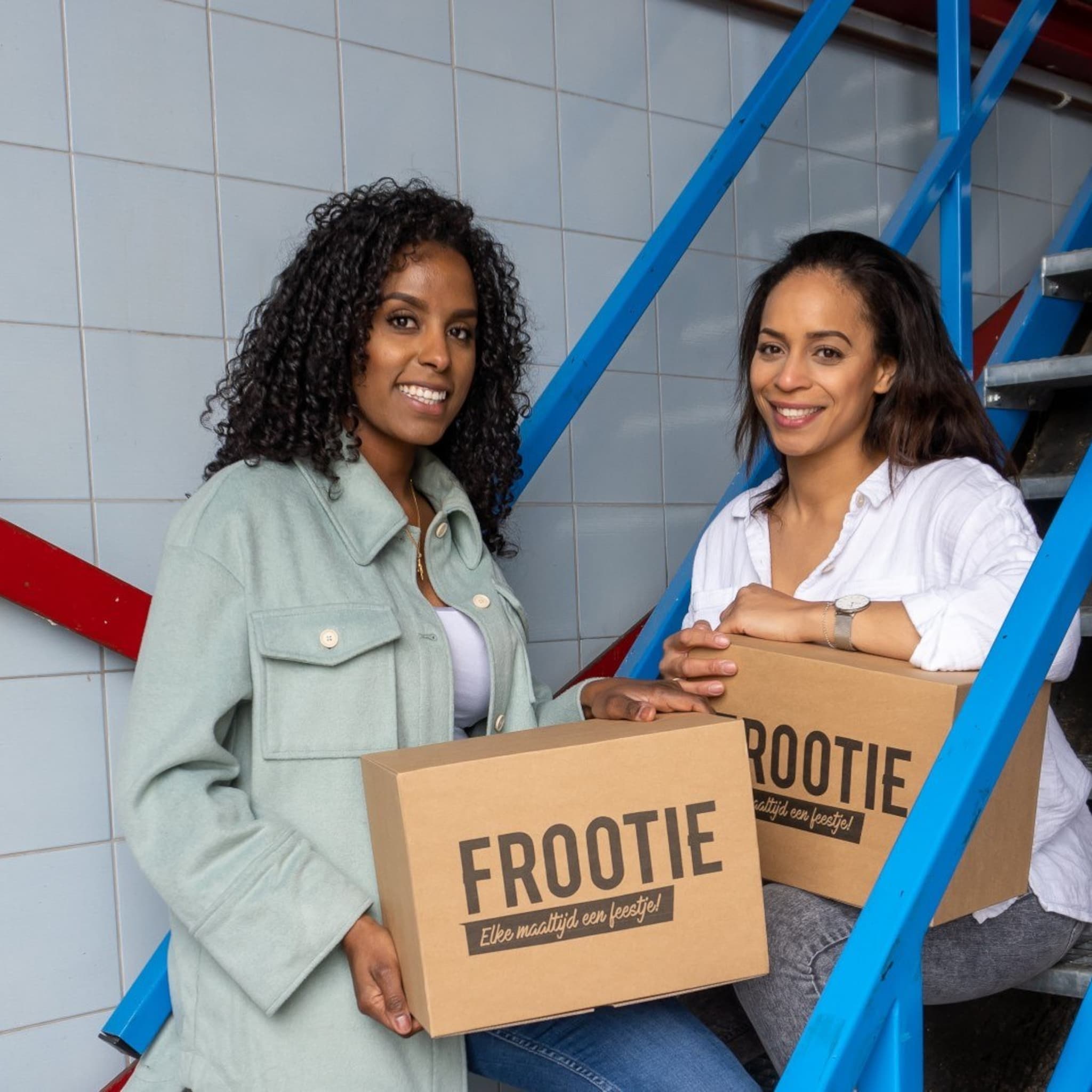 wania en elvia starten frootie compleet vegetarische en vriesverse kindervoeding