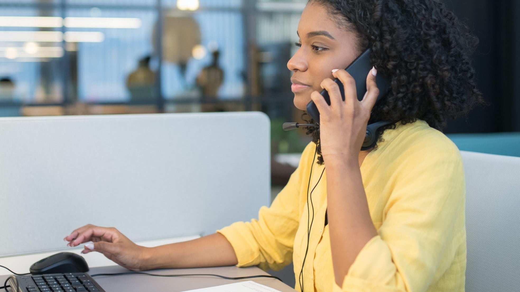 Werken met digitale werkplekken leidt tot een kostenbesparing. Foto: Pexels