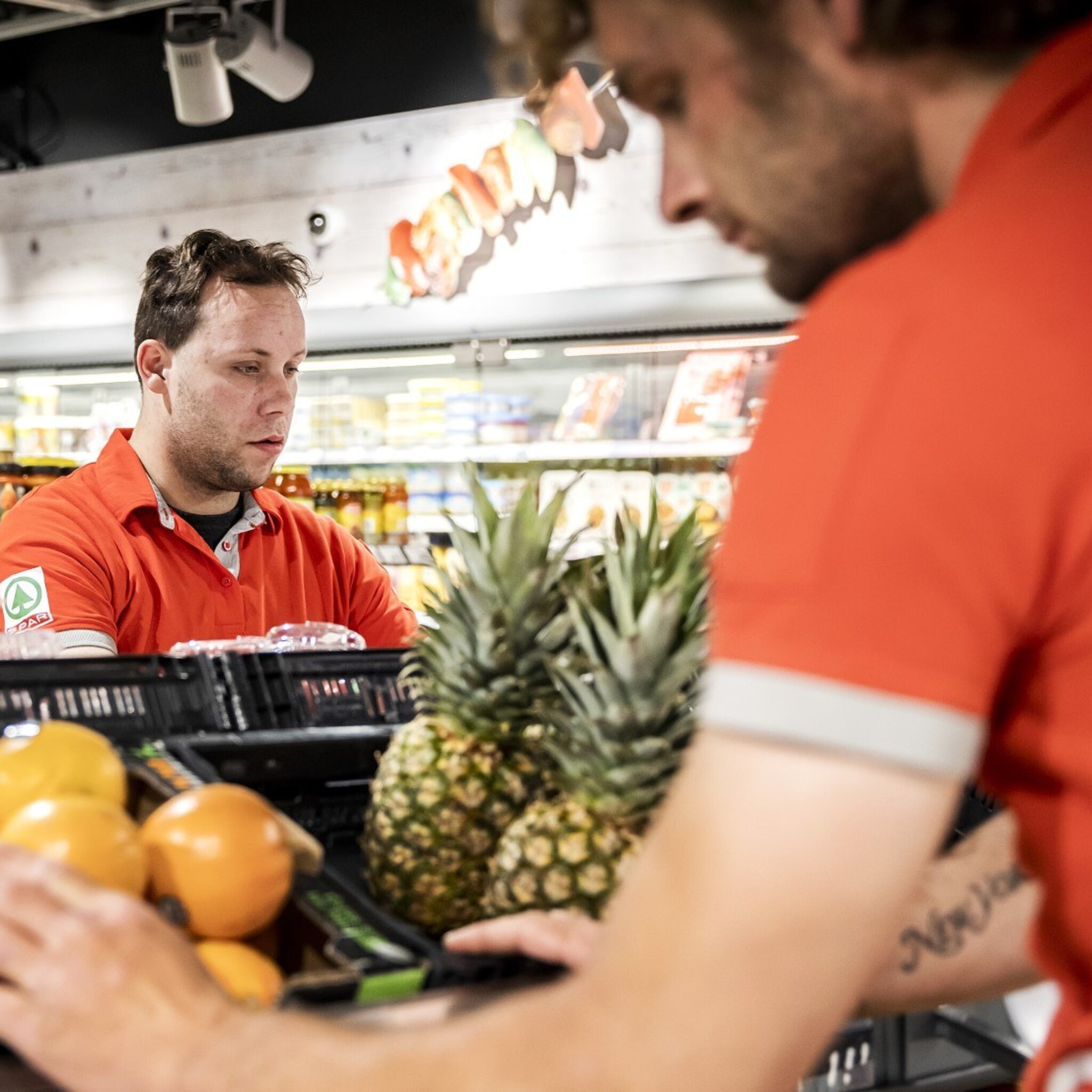 prognose omzet supermarkten stijgt dit jaar maar daalt in 2022