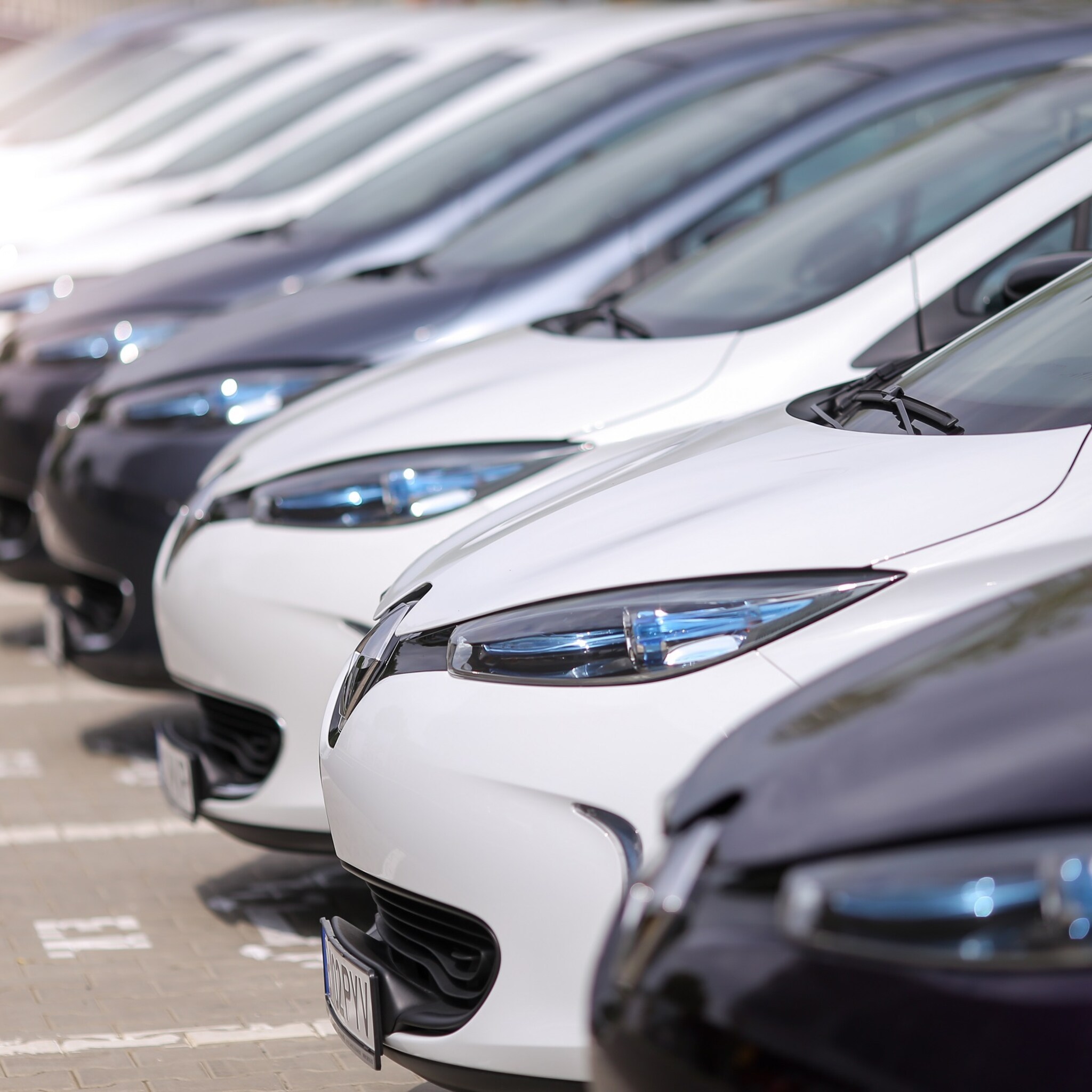 europese commissie in 2035 alleen nog nieuwe elektrische auto te koop