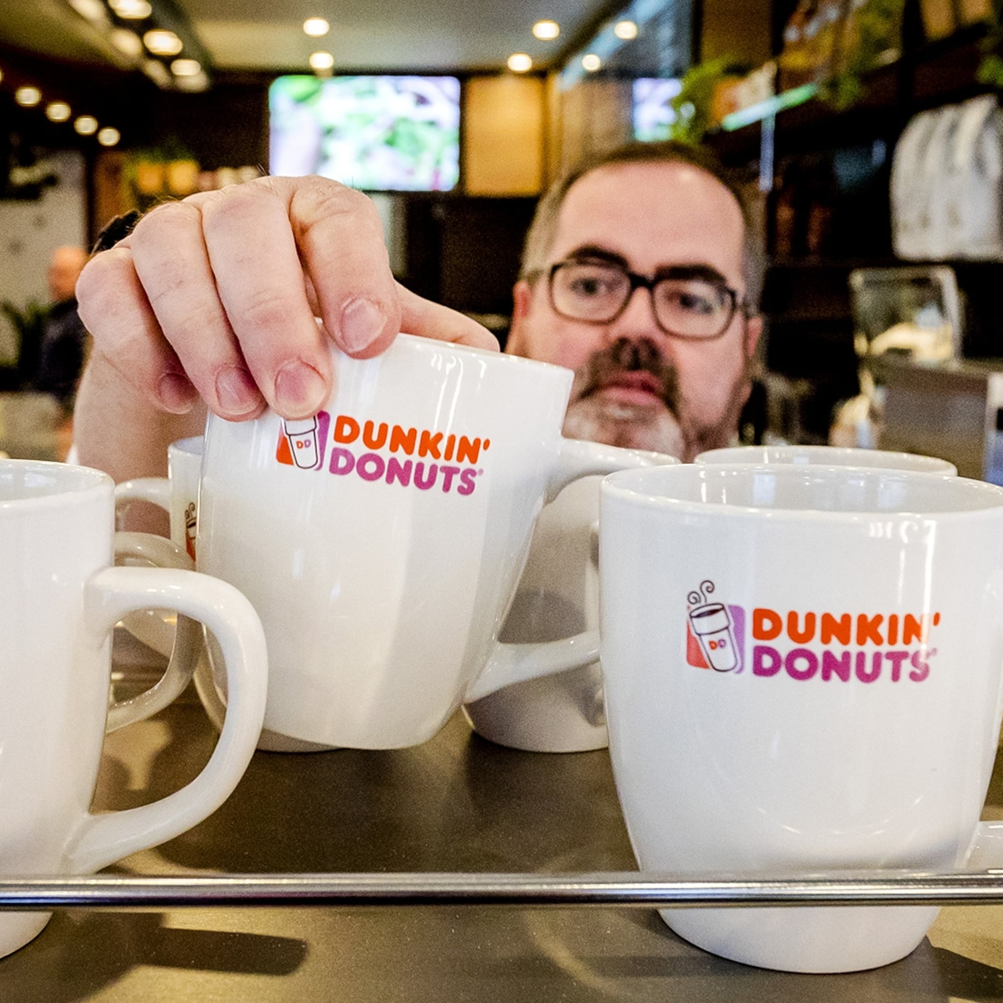 slagharen heeft primeur met eerste dunkin franchise in nederland
