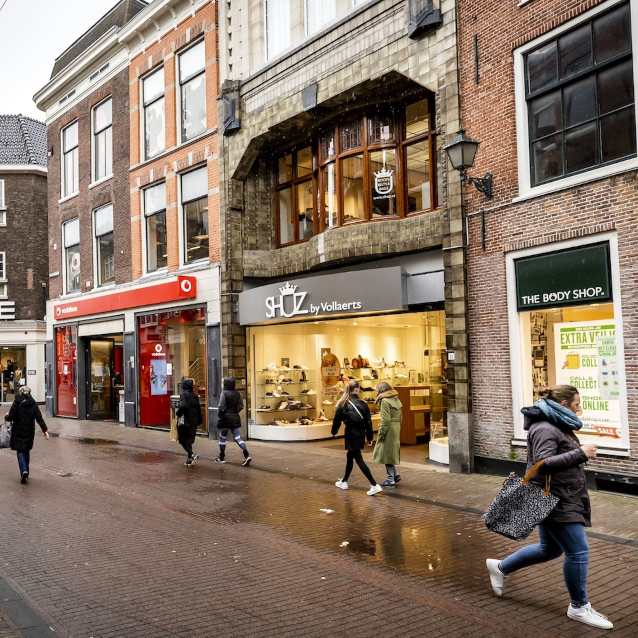 omzet winkeliers binnensteden gehalveerd in eerste helft 2020