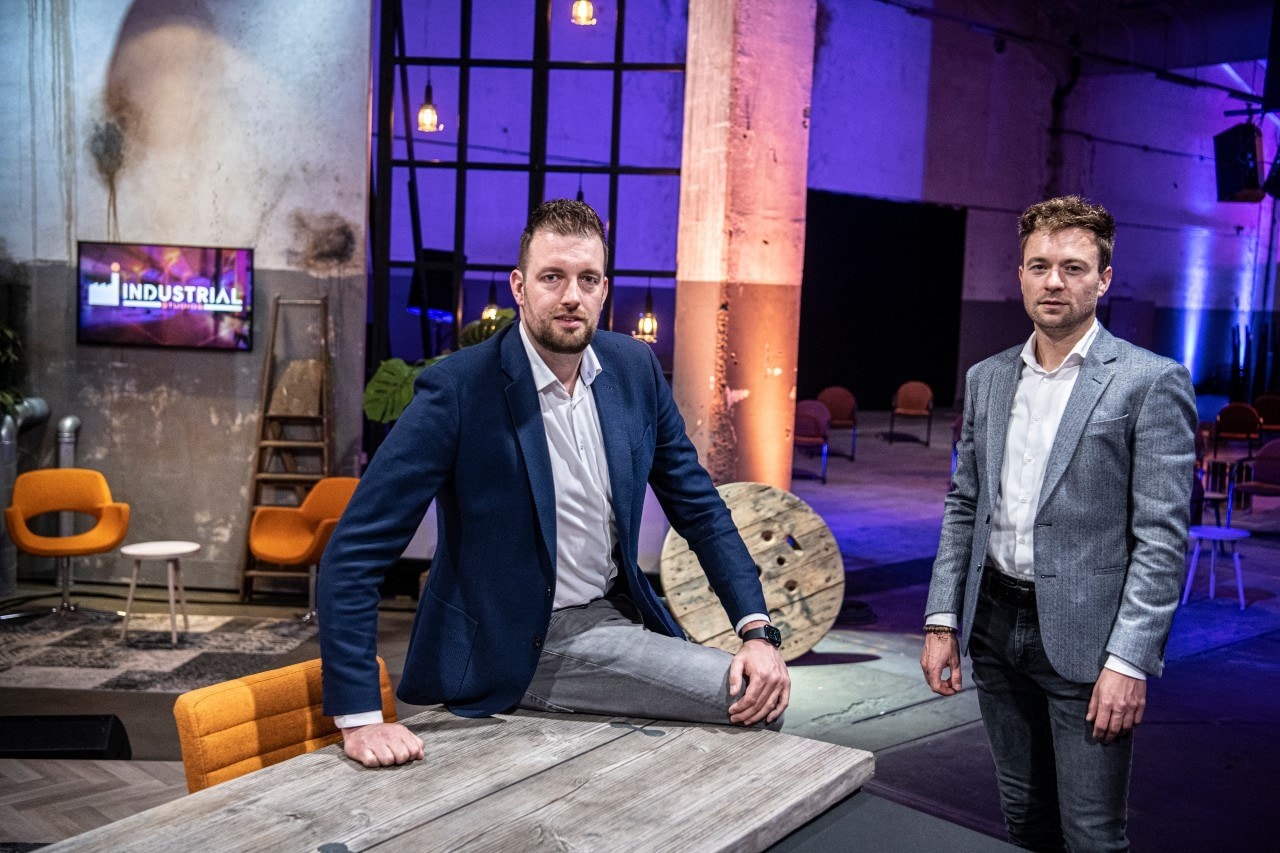 Robert van den Tooren (Nightlife Productions) en Cas van Horck van Industriepark Kleefse Waard. Foto: Koen Verheijden