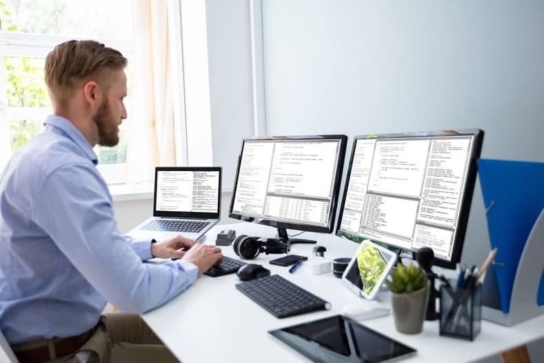 Een werknemer die thuis wil blijven werken, kan dat niet afdwingen. Foto: Shutterstock.