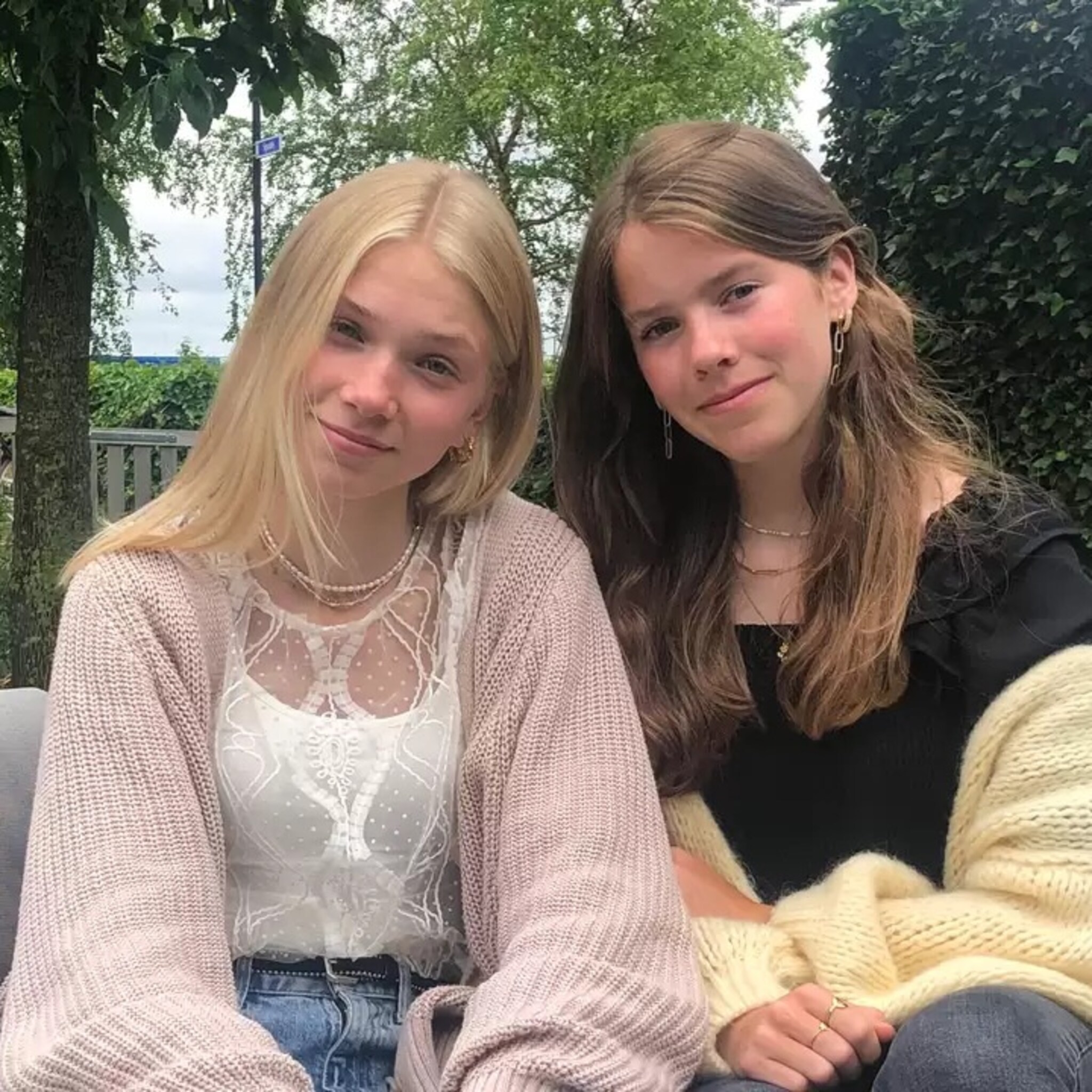 met deze vier tips van nina 15 en sterre 16 ga je het als minderjarige ondernemer zeker maken