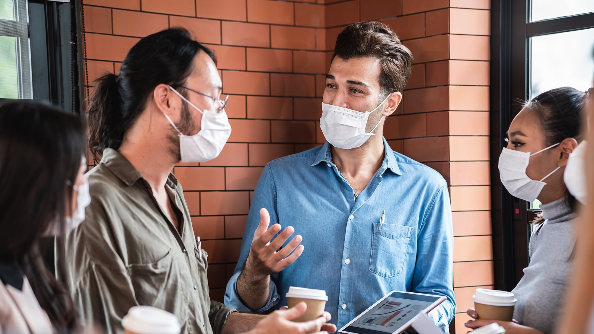 Is jouw personeel binnenkort weer compleet op kantoor...? Foto's: Shutterstock
