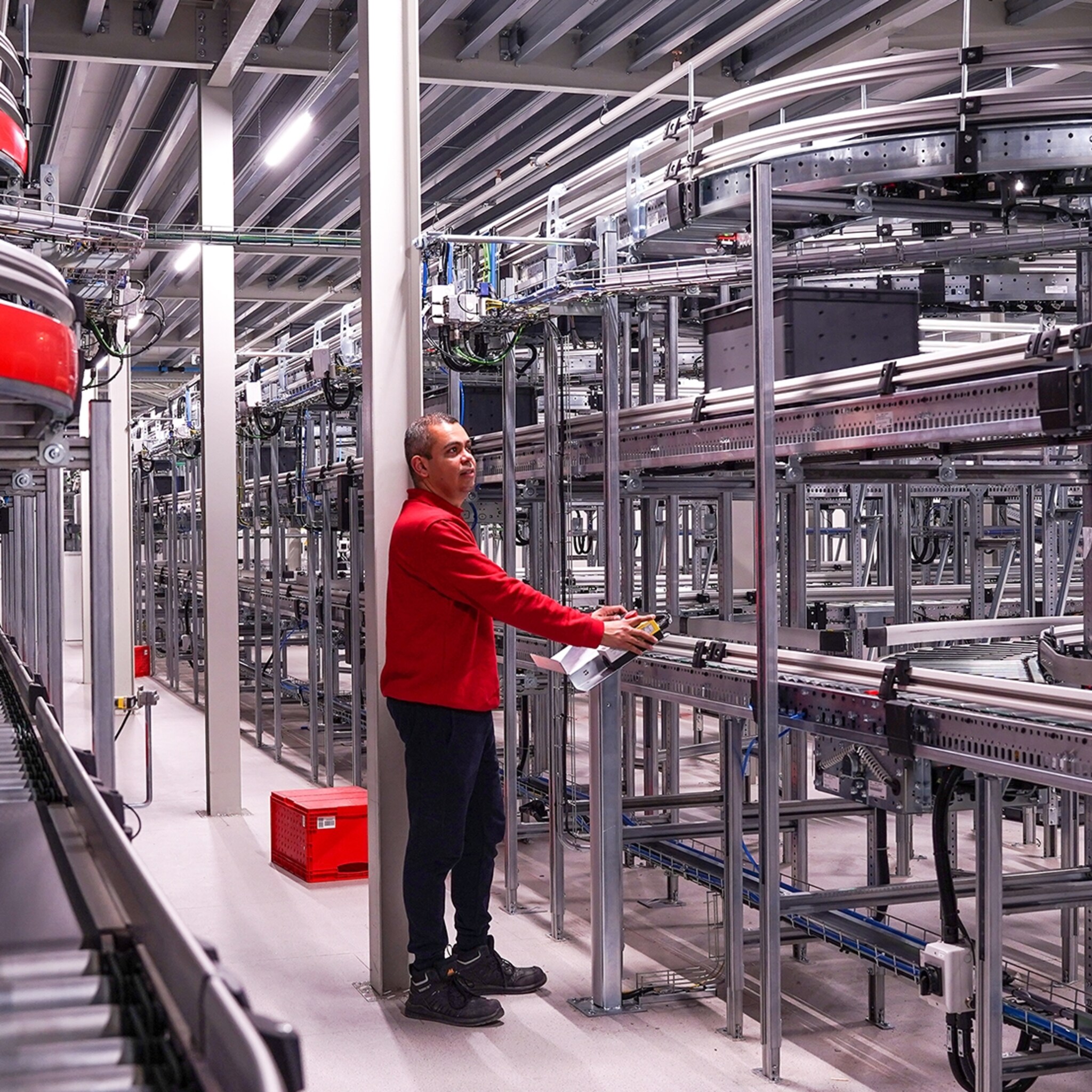picnic groeit door en opent een van de grootste fulfilmentcenters van europa
