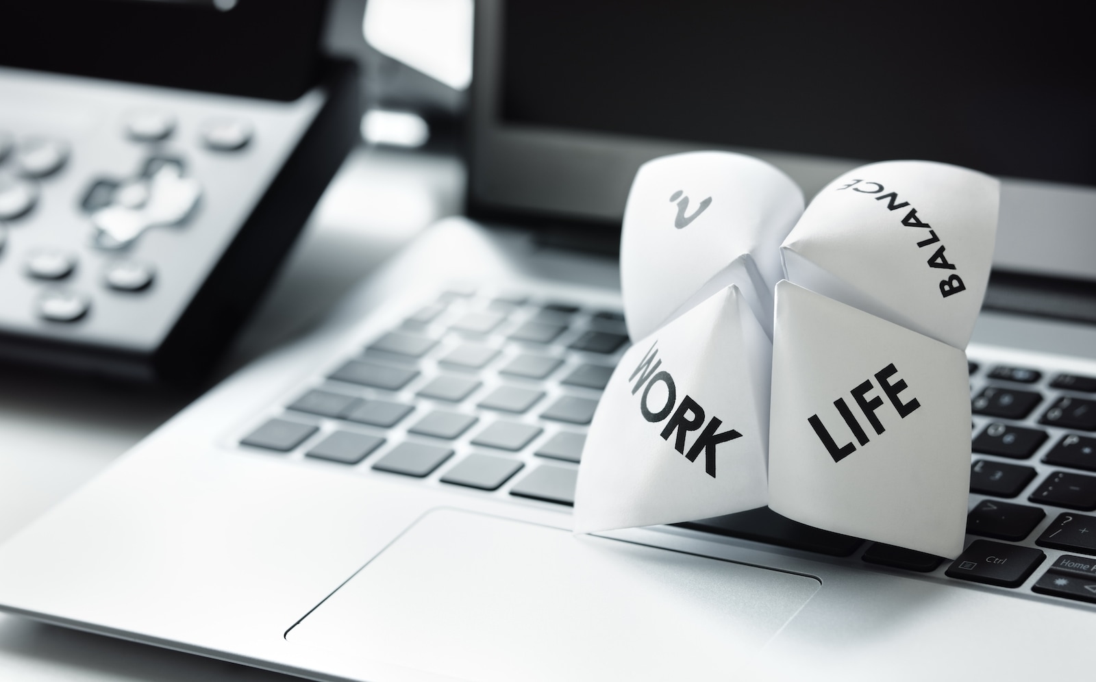 Voor 90 procent van de kantoormedewerkers is hybride werken het ‘nieuwe’ normaal. Foto: Shutterstock