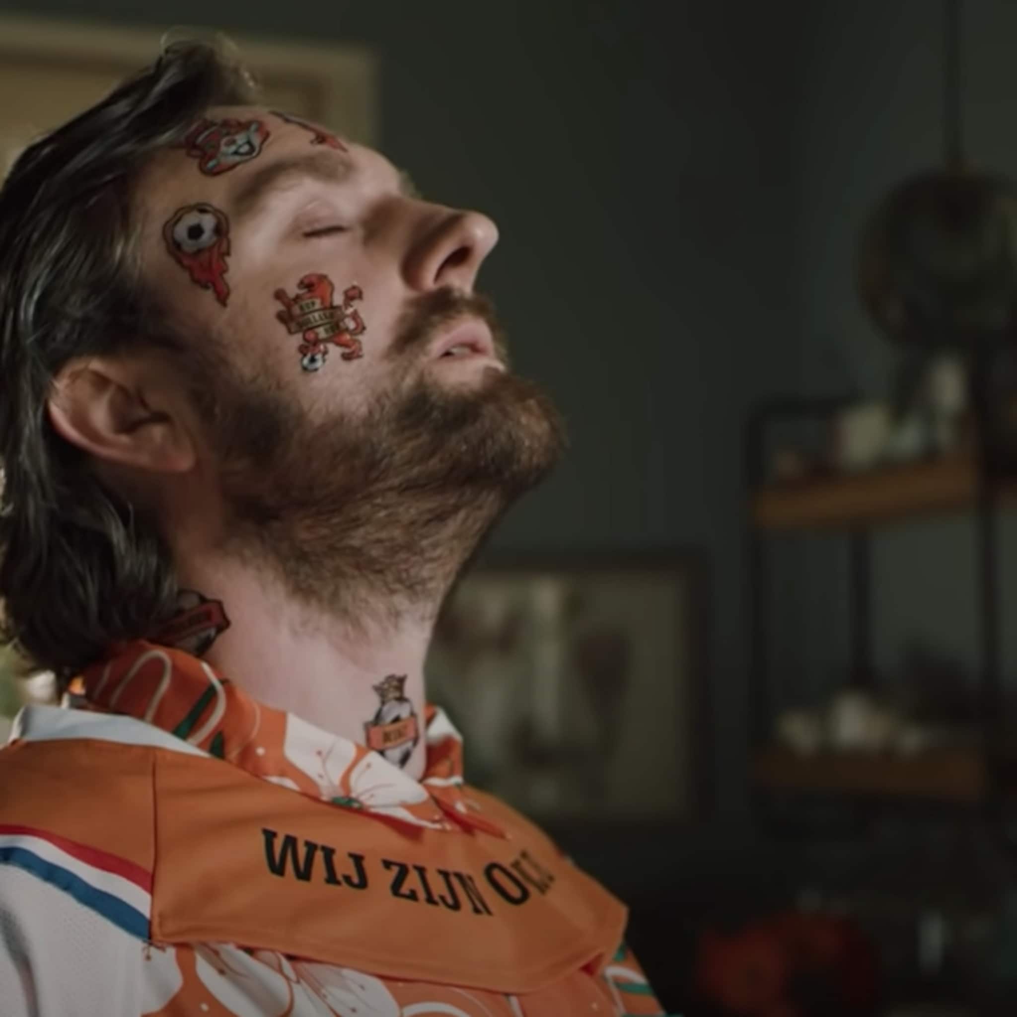 reactie op knvb brief paul moers en thijs van dijk lovend over nieuwe oranje commercial albert heijn