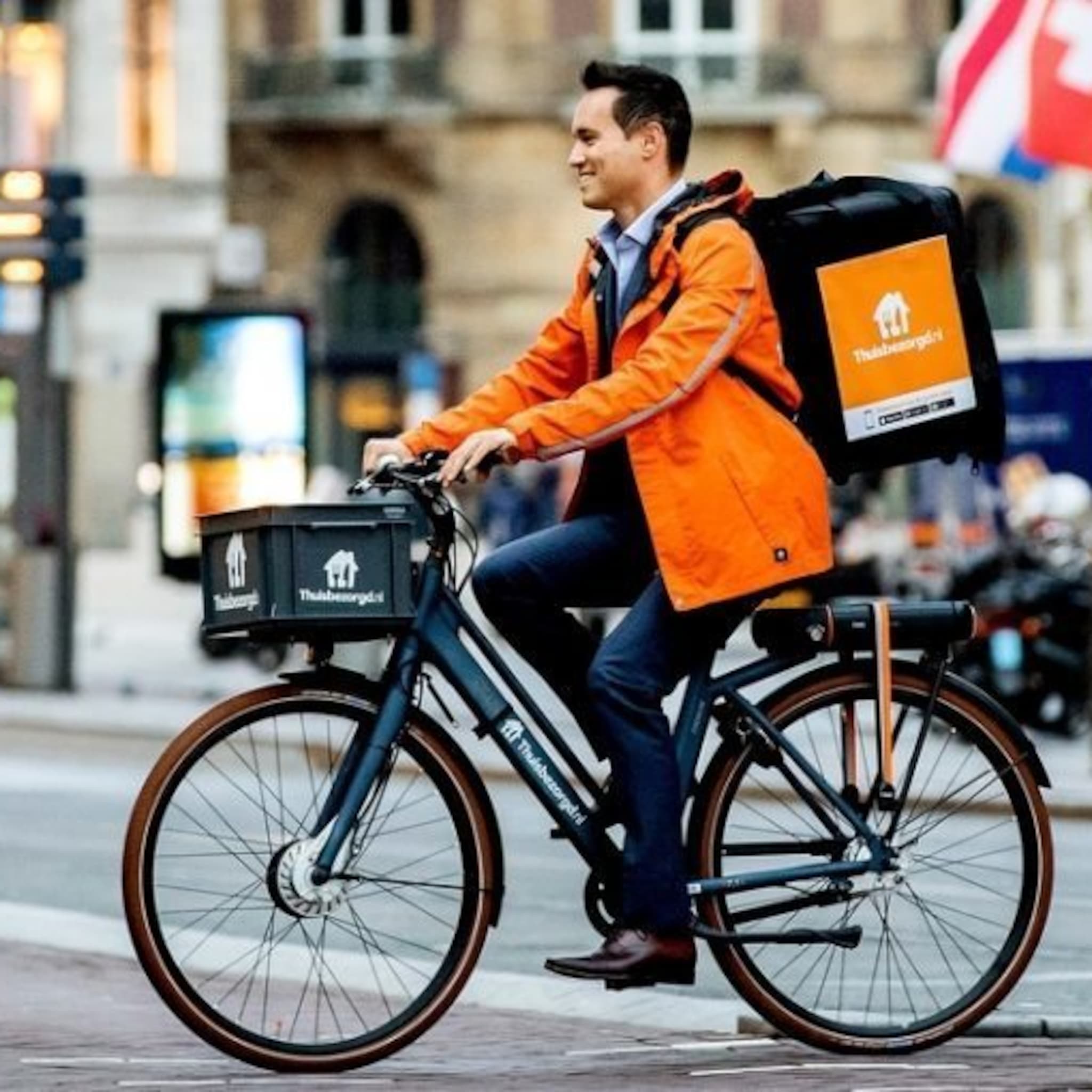 jitse groen met just eat takeaway groot groter en bijna het grootst