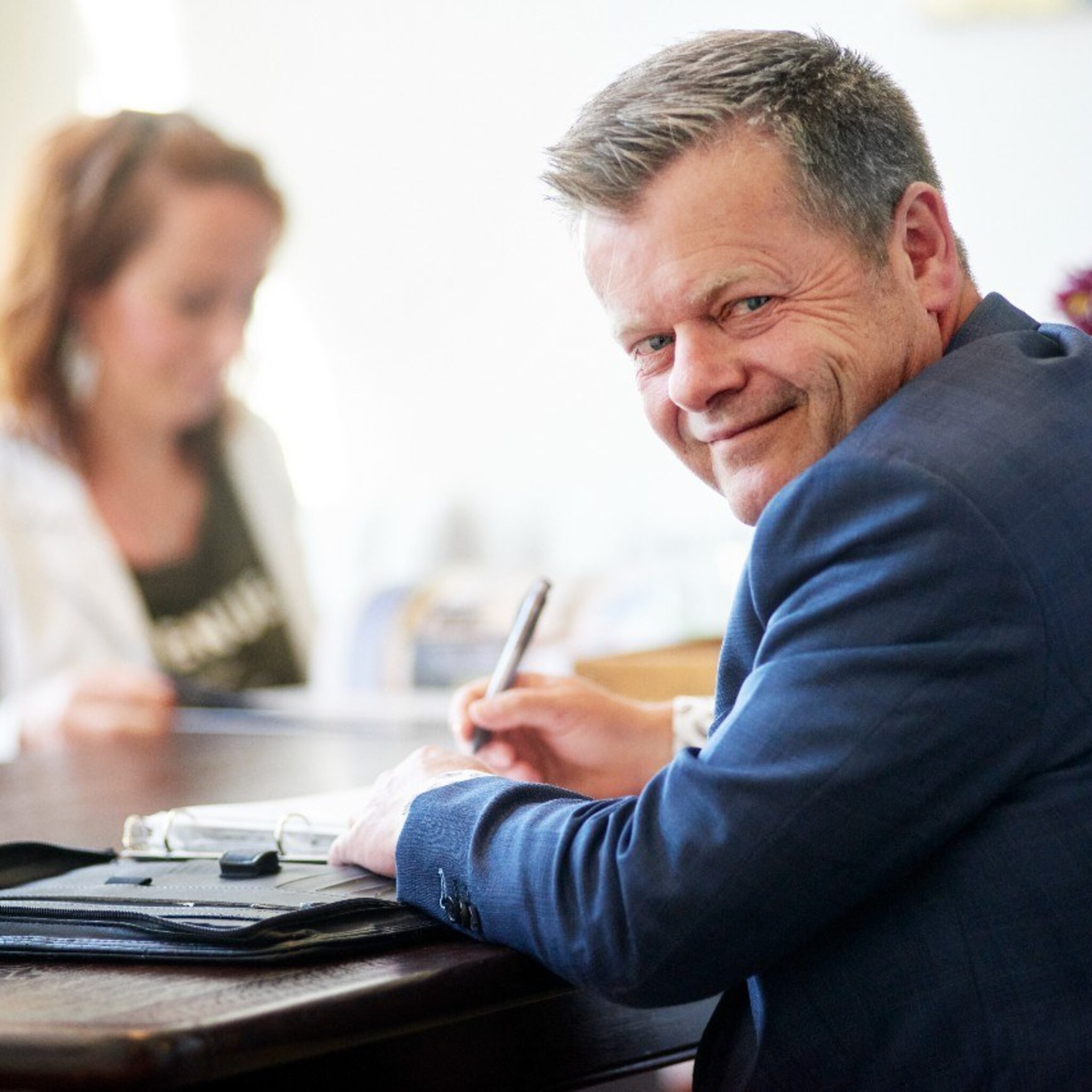 de deur kan weer open bij duisenburgh digitalisering kan persoonlijk contact niet vervangen