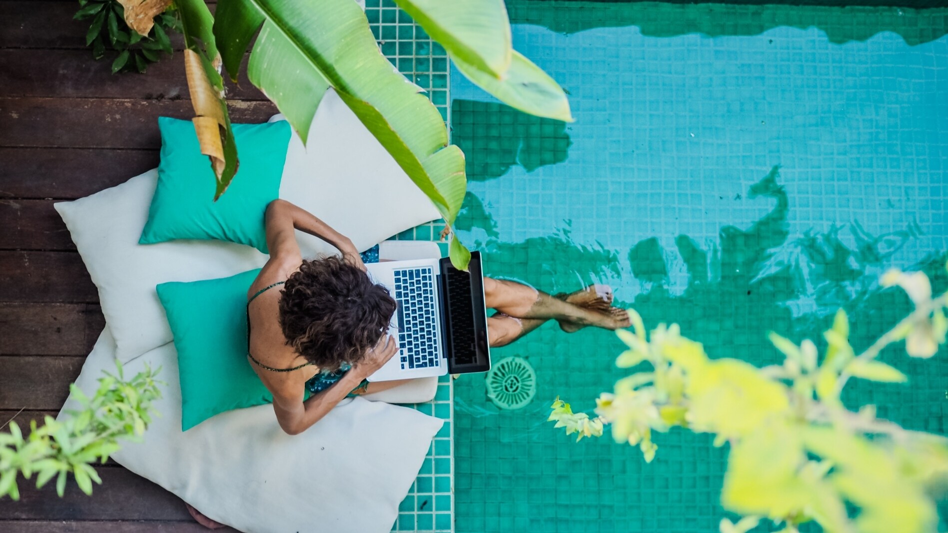 Arbeidsrechtadvocaat Mariska Aantjes: ,,Je medewerkers kunnen ook wat korter op vakantie gaan, of misschien ’s avonds of in de weekenden wat werken." Foto: Shutterstock