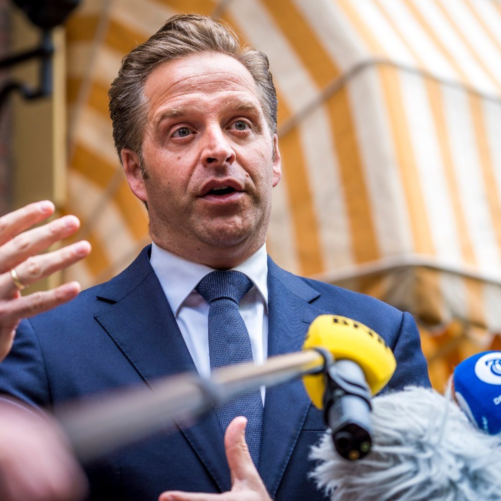 kabinet versoepelt coronamaatregelen per 5 juni