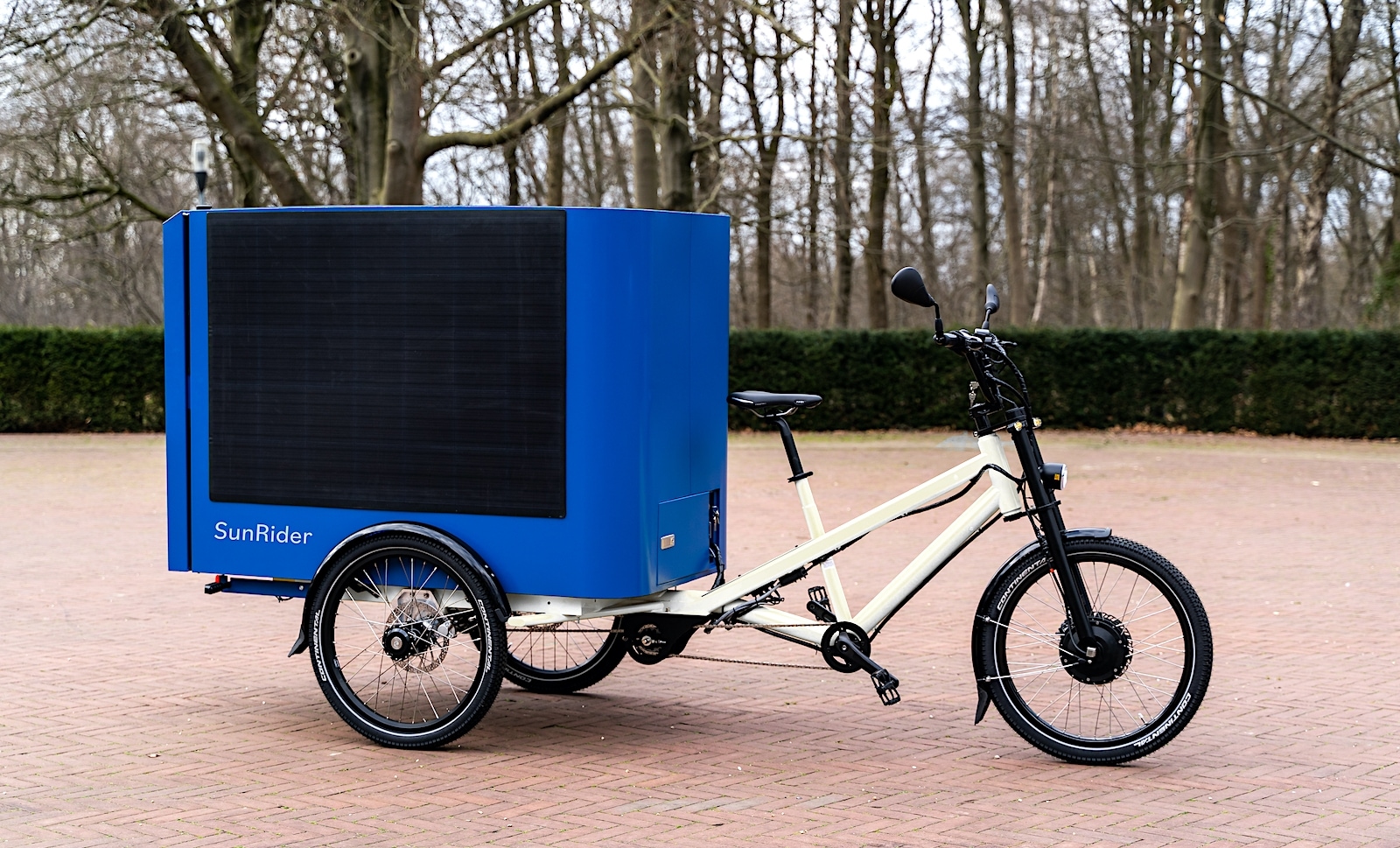 De eerste elektrische bakfiets op zonne-energie is een feit. Foto: SunRider