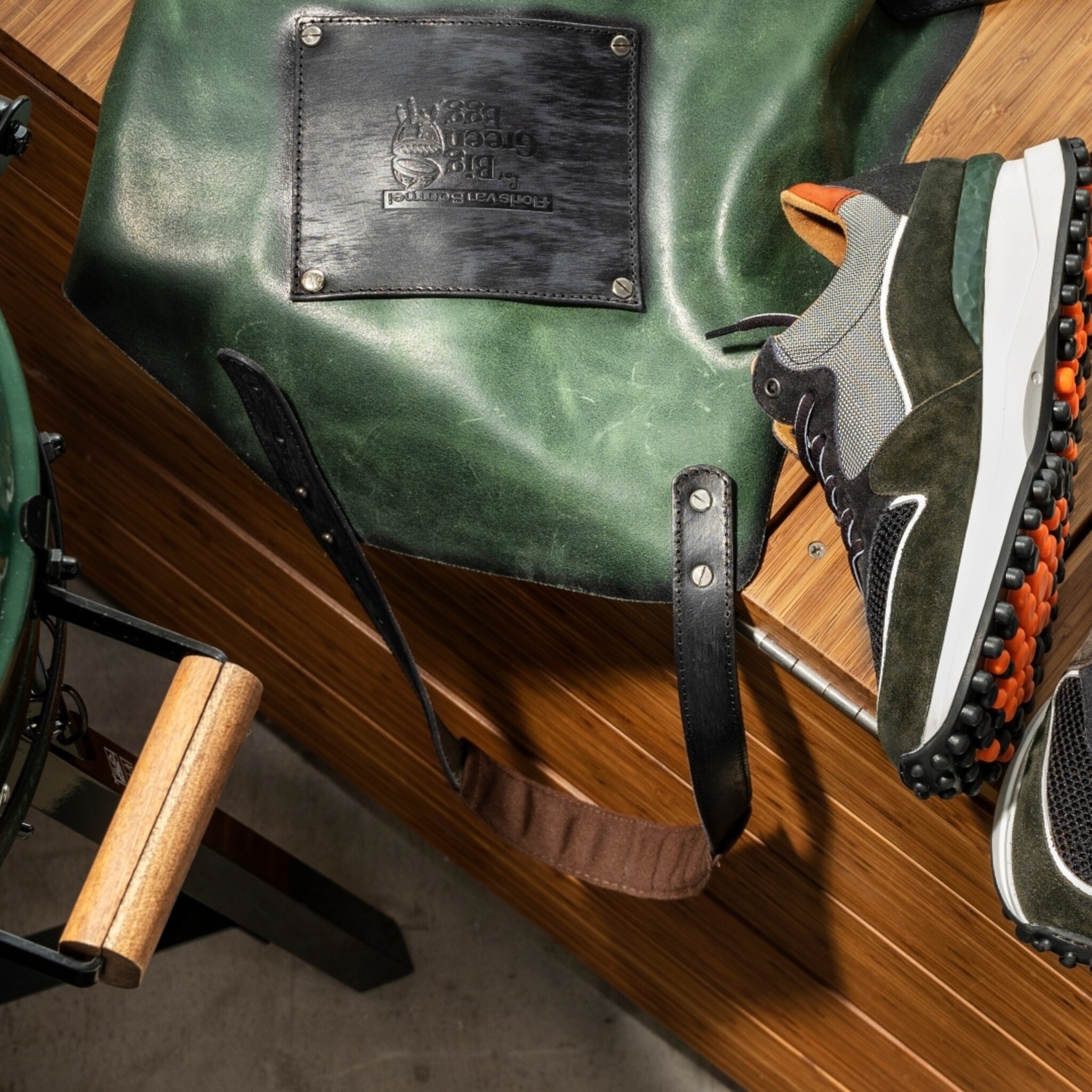 opvallende samenwerking van bommel komt met big green egg schoenen