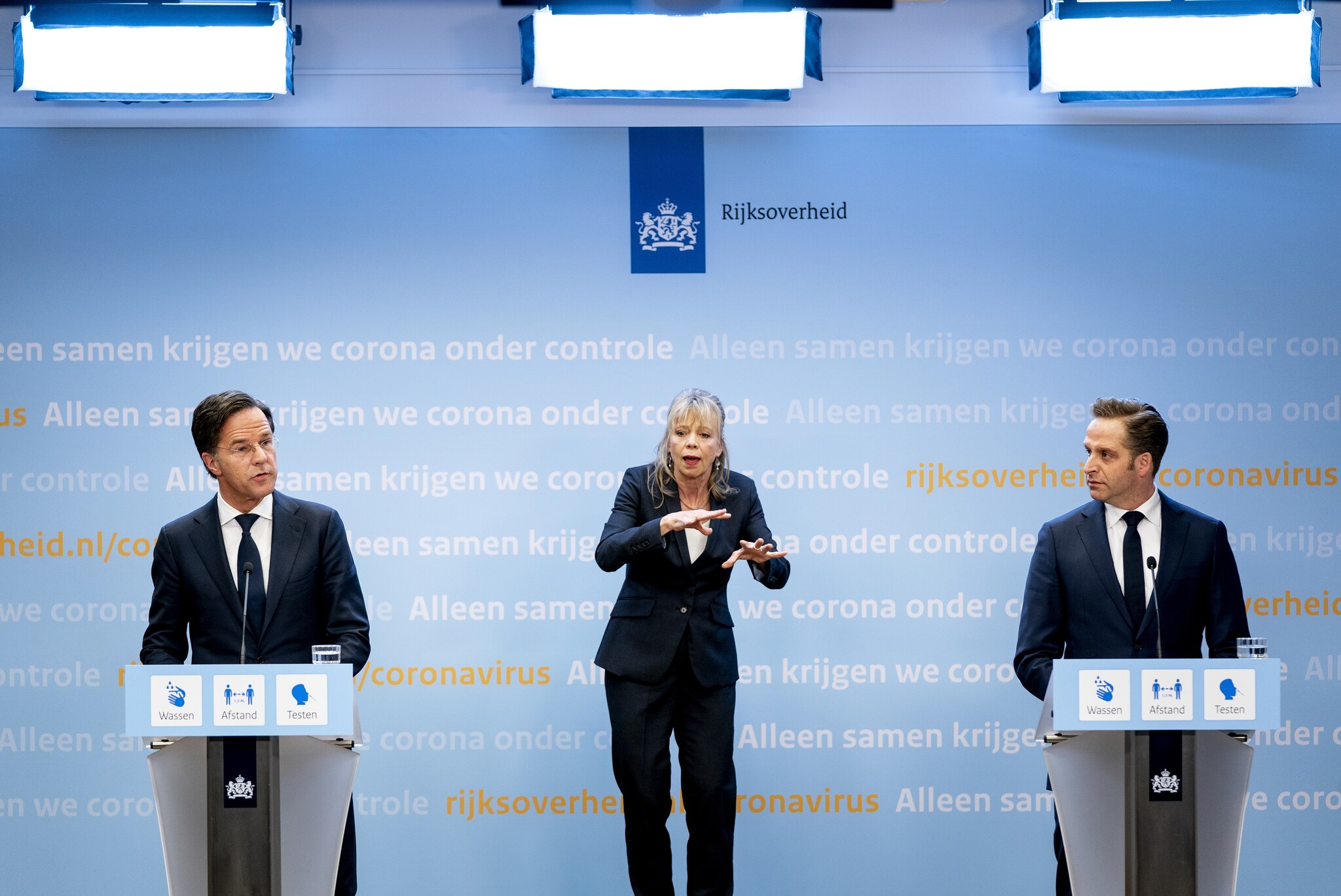 Een openingsplan dus, vertelden demissionair premier Rutte en minister De Jonge tijdens de persconferentie op 13 april. Foto: ANP.