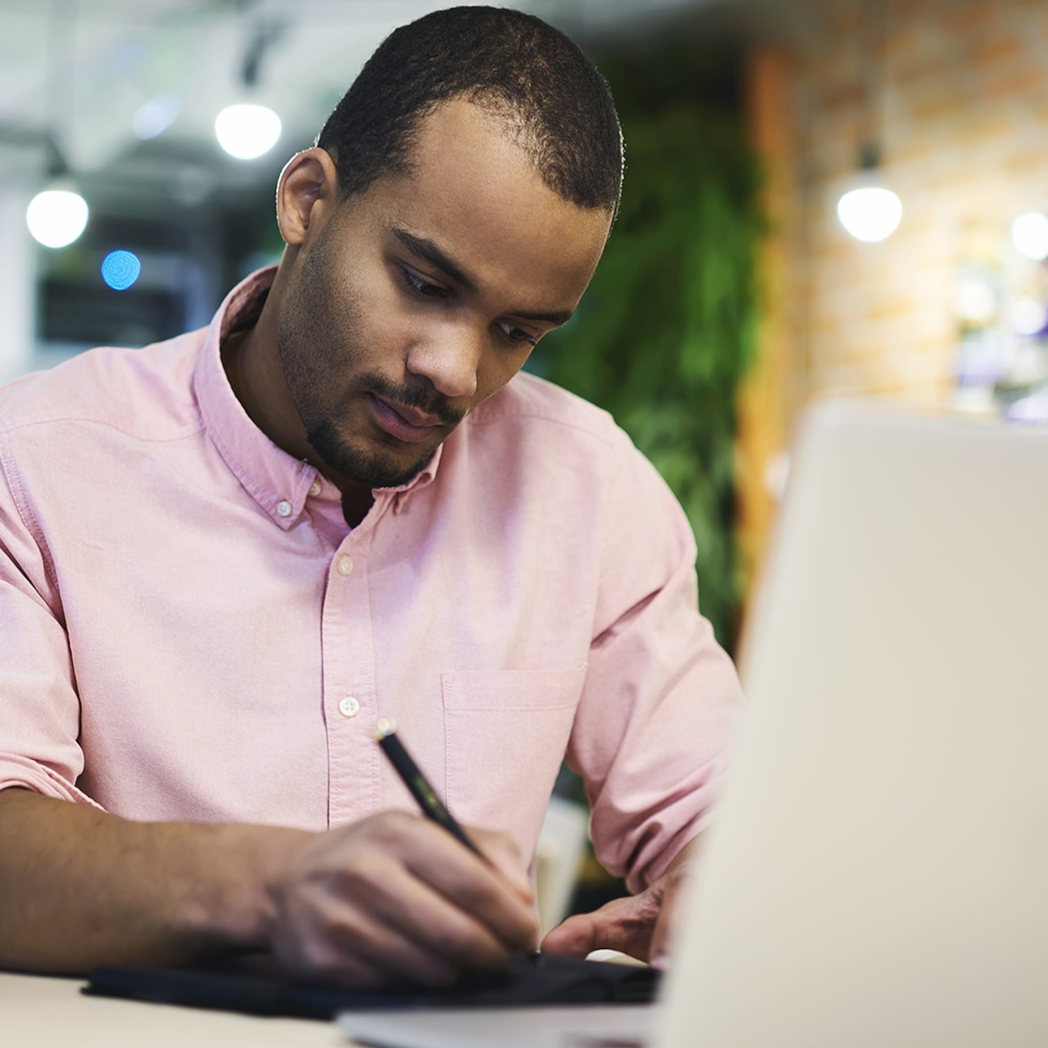 boekingsplatform wise biedt thuiswerker maar ook freelancer inspirerende werkplek in de horeca