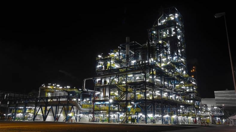 Dit is de Ureum 7-fabriek van Yara Sluiskil. Yara gebruikt waterstof voor de productie van kunstmest. Foto:Yara Sluiskil