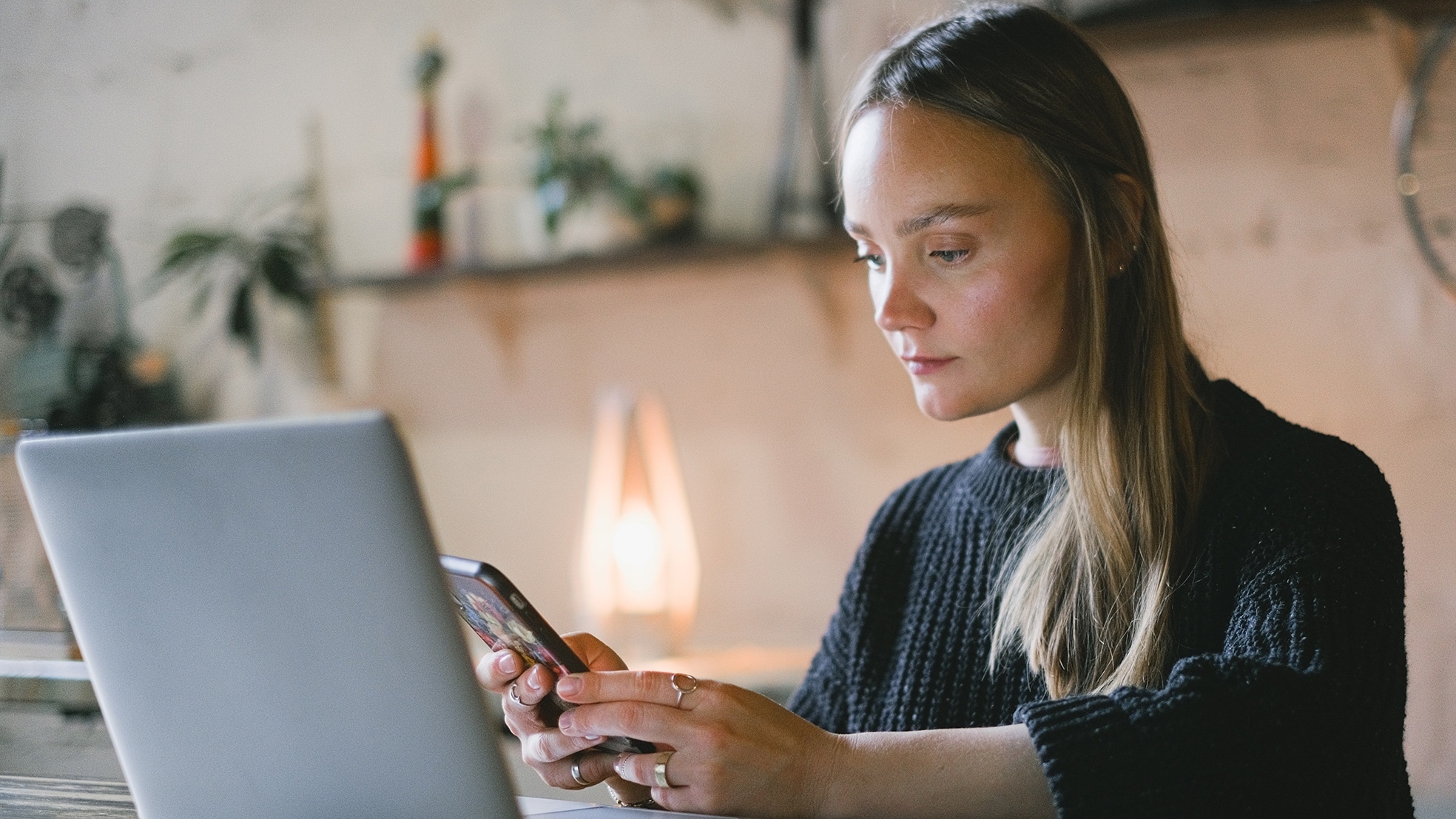 Wat maakt zzp-ondernemers economisch gezien zo kwetsbaar? En hoe kunnen zij de crisis overleven? Foto: Pexels