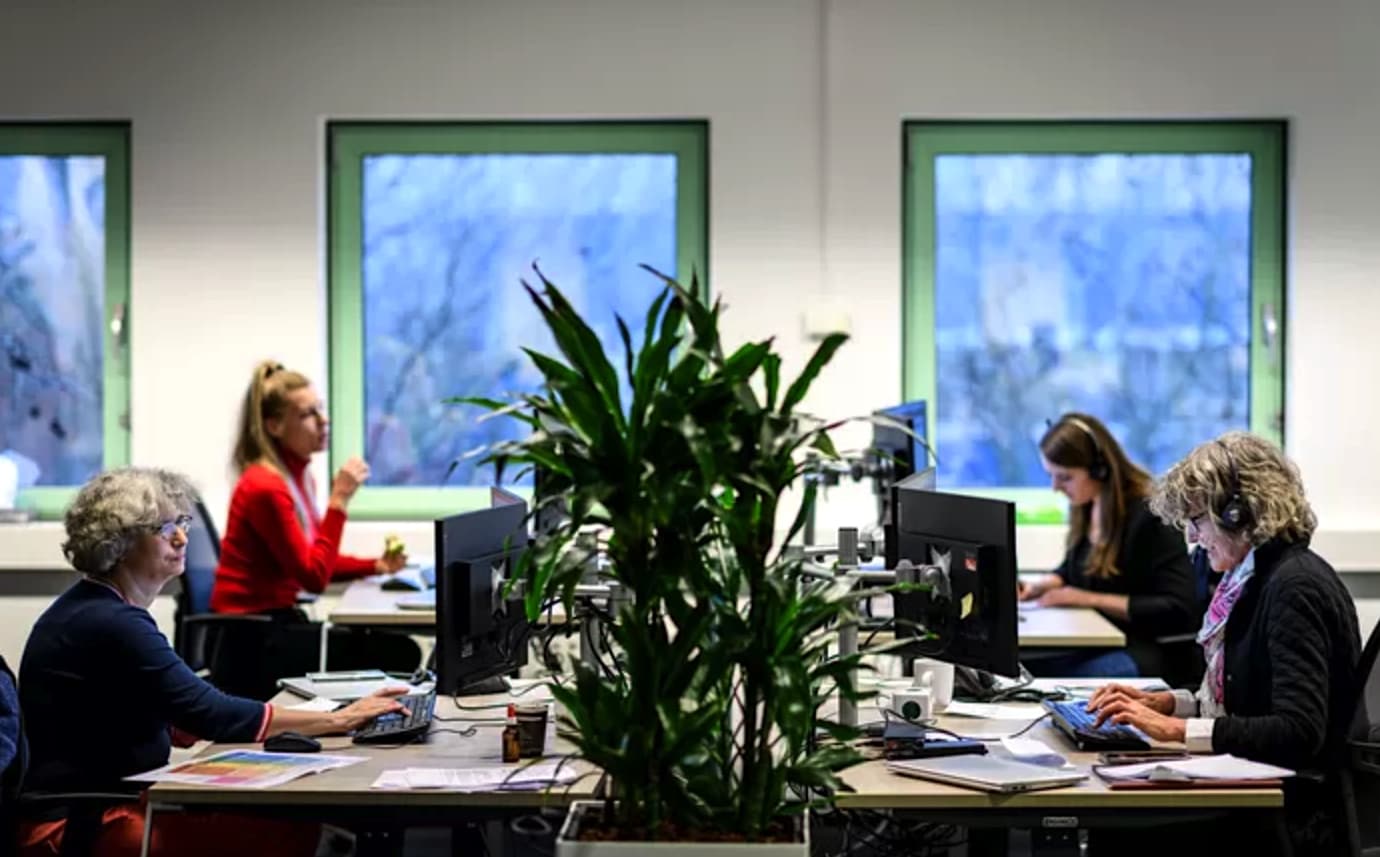 Volgens columnist en onderzoeker Richard Engelfriet is thuiswerken niet de toekomst, maar de hel. Foto: Emiel Muijderman