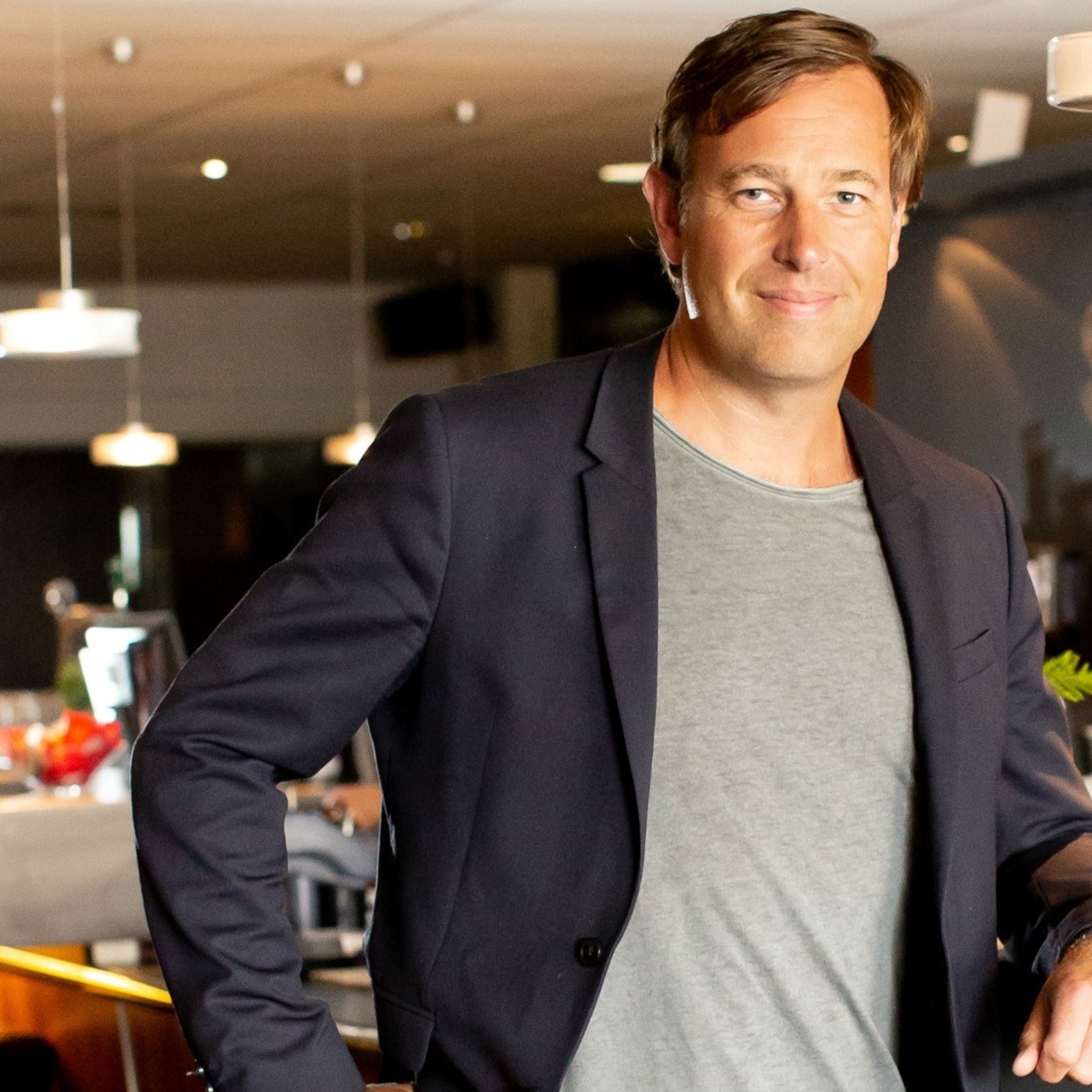 hoe konrad van den bosch kijkshop nl als vanouds laat floreren