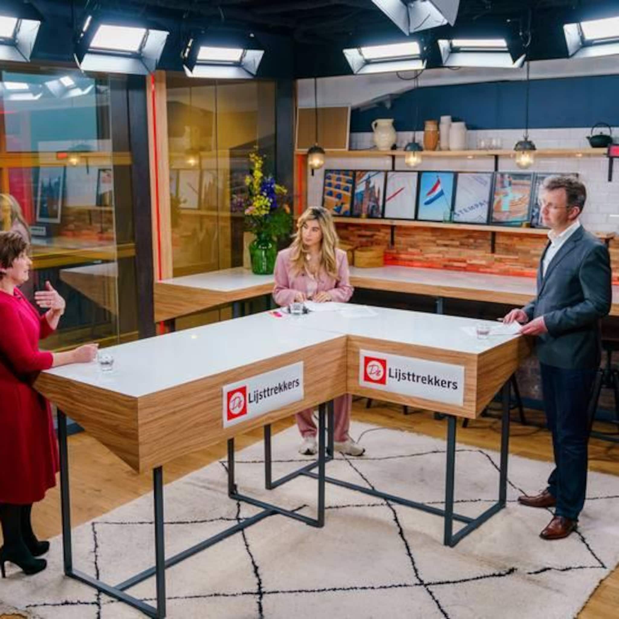 ga live in gesprek met rutte kaag en hoekstra