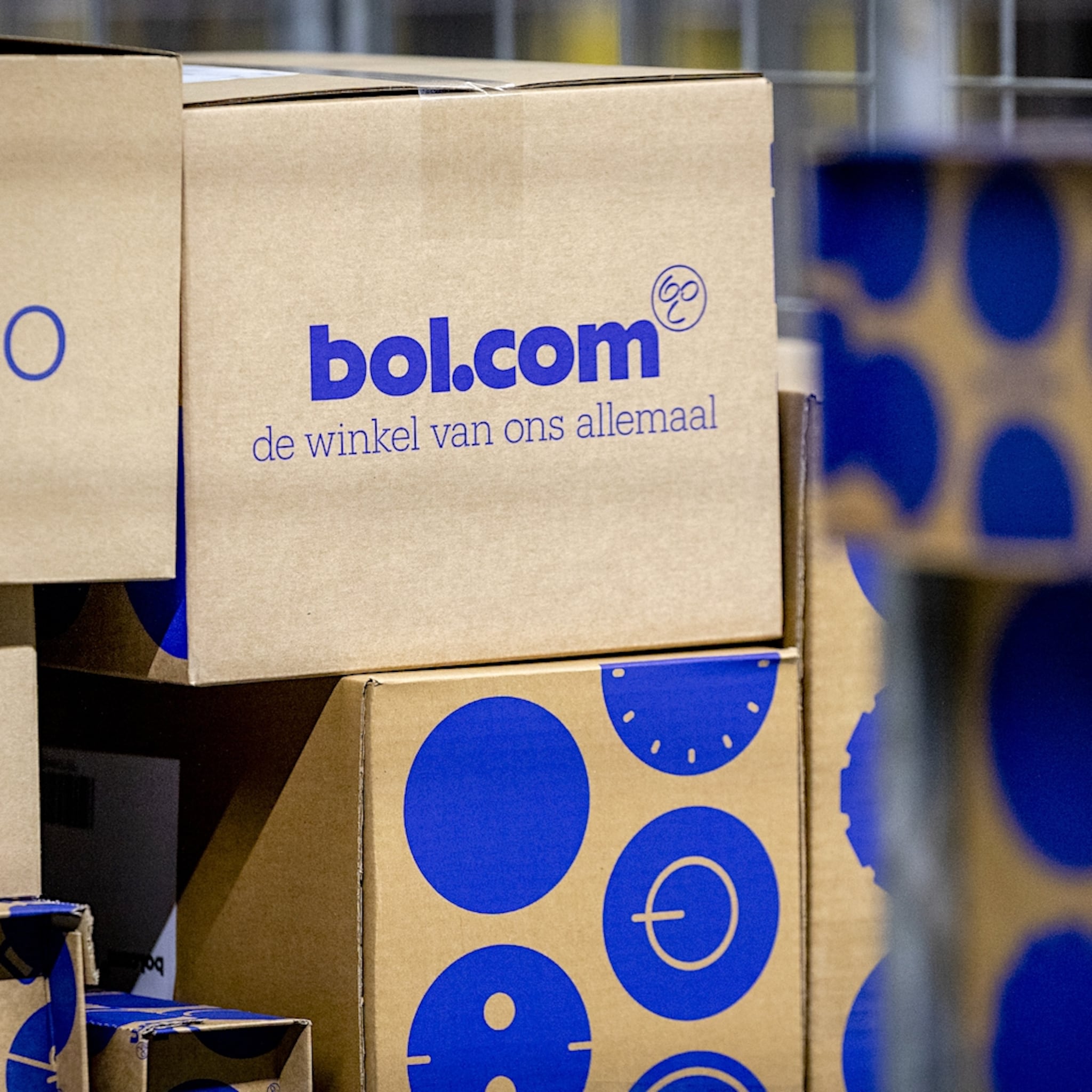 mkb nederland en bol com helpen ondernemers bij online verkoopstrategie