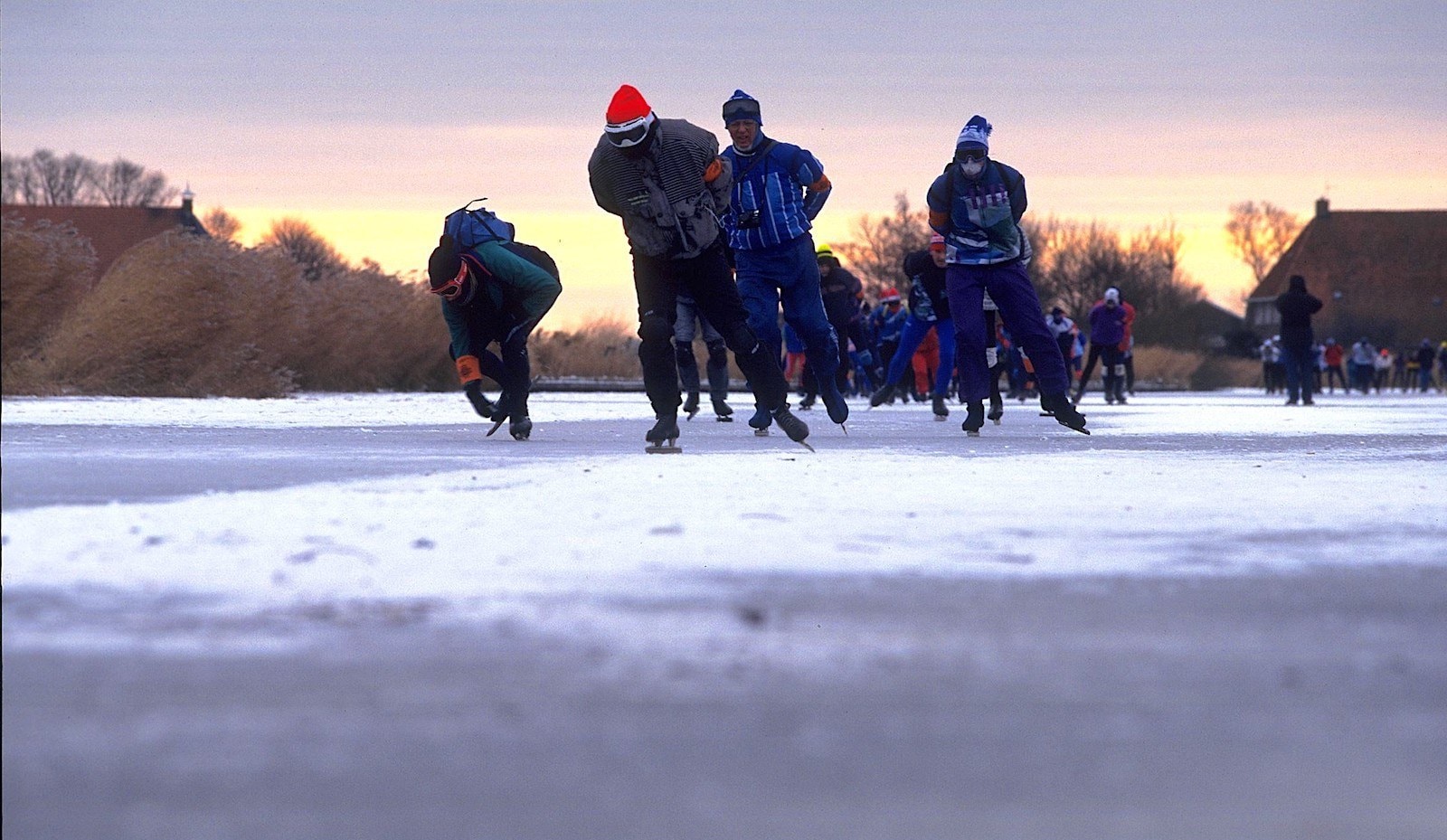 De Elfstedentocht werd voor het laatst verreden in 1997. Friese gezondheidsbedrijven komen met een sneltest om de tocht mogelijk te maken. Foto: ANP