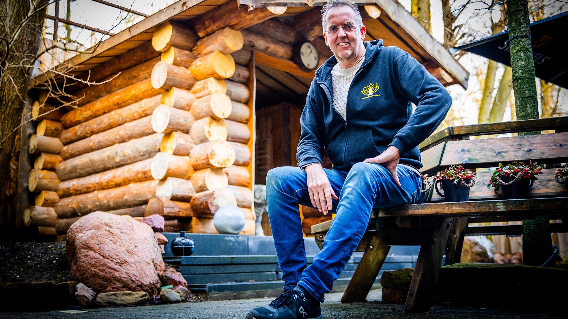 Freek Naaktgeboren bij een van zijn sauna’s. Foto: Jeffrey Groeneweg