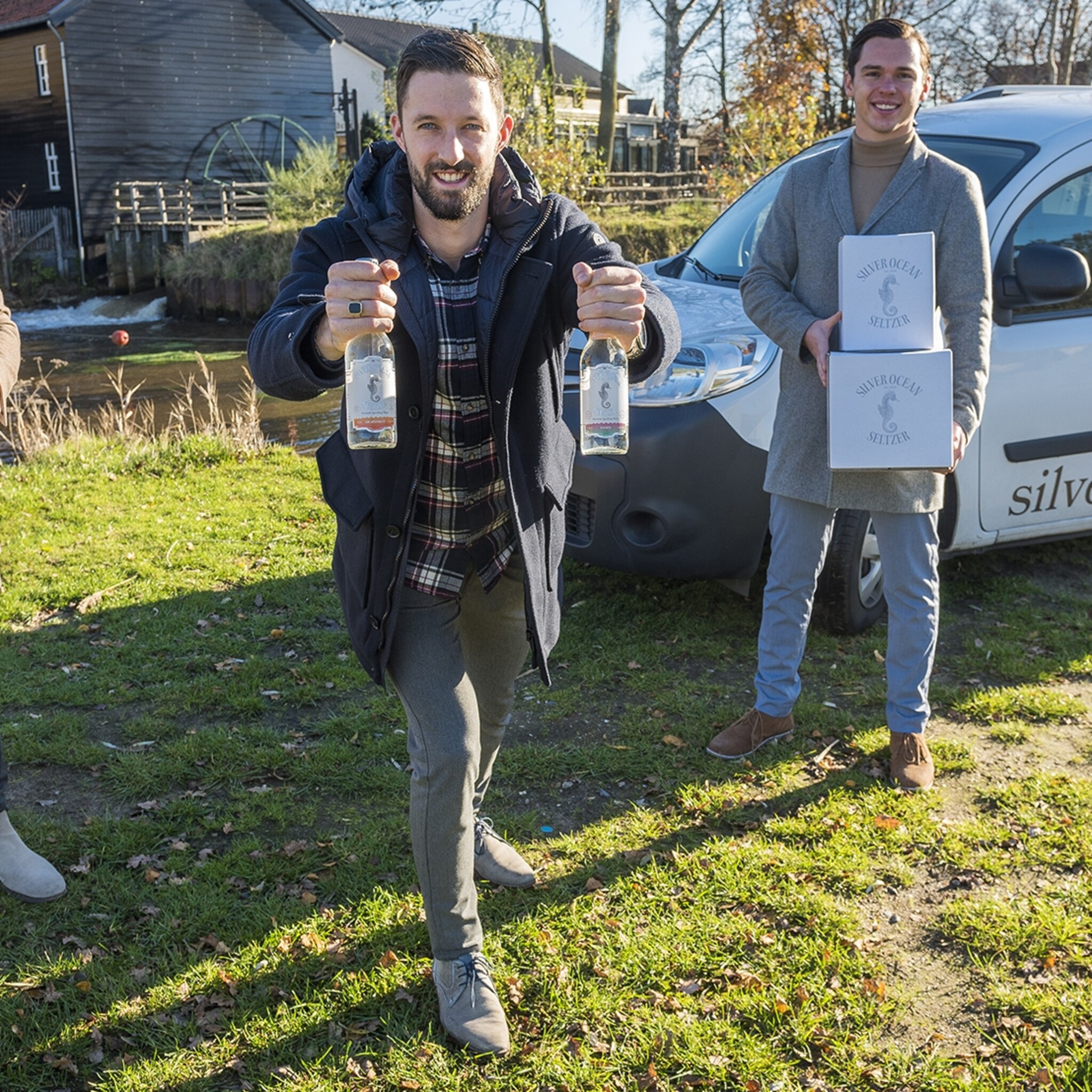 deze jonge ondernemers gaan met hun drankje de concurrentie aan met miljoenenbedrijven