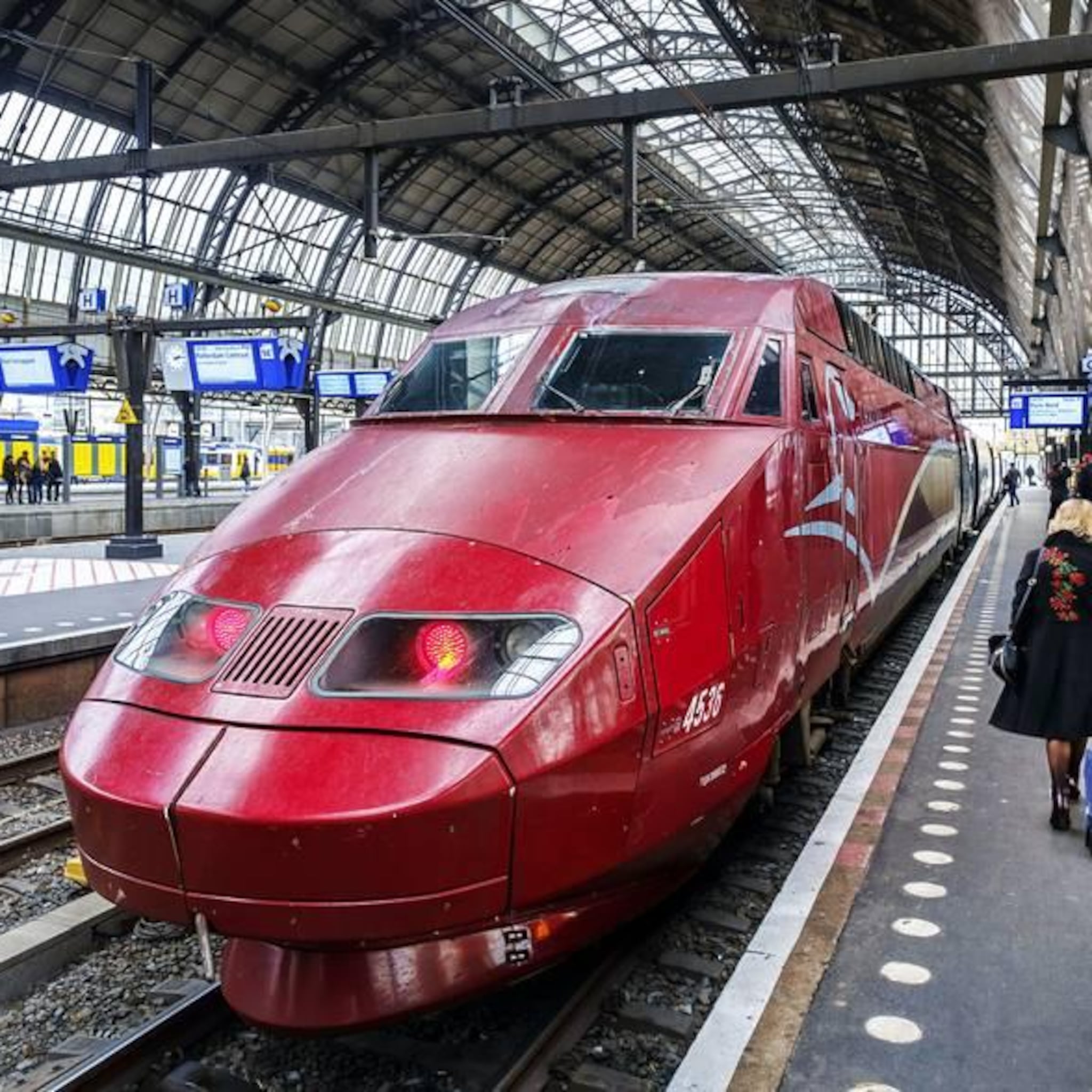 thalys kent historische omzetdaling 15 procent van de treinen rijdt nog