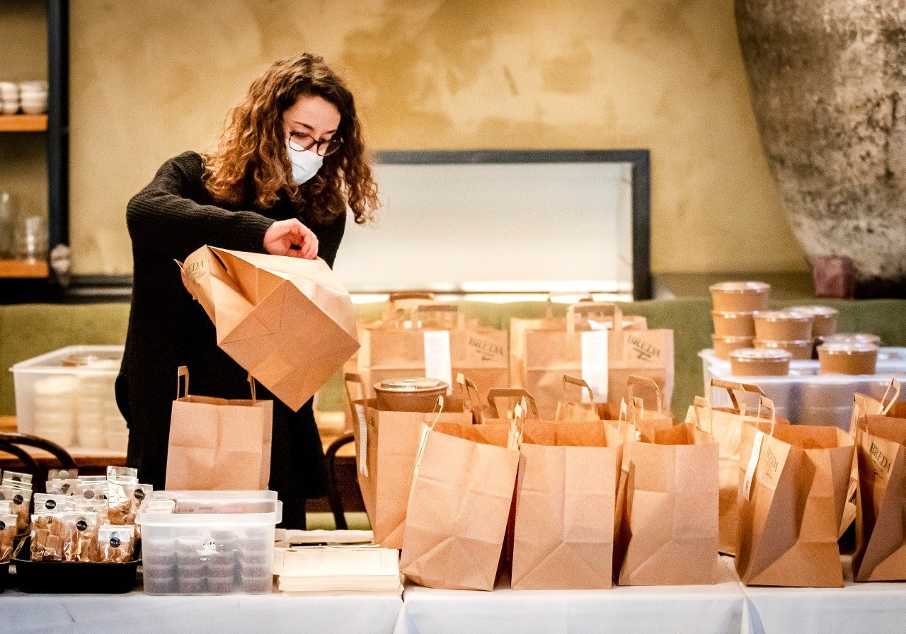 De markt voor thuisbezorging in Nederland groeide vorig jaar met ruim 43 procent. Foto: ANP