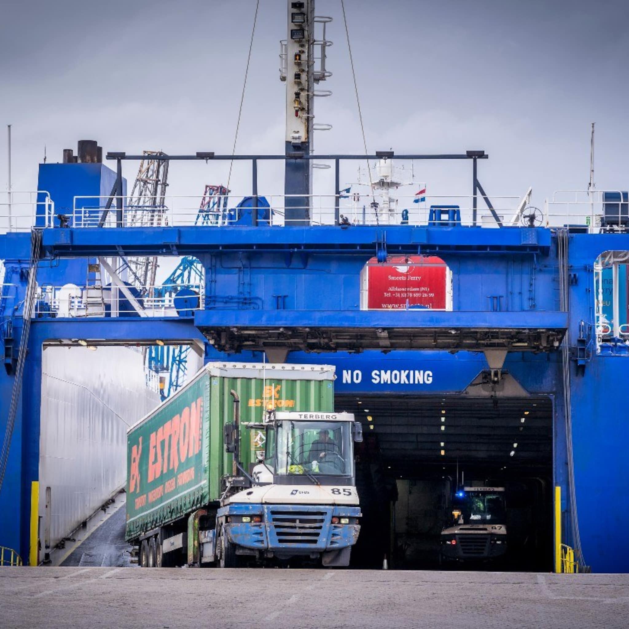 nederlands transport naar vk verloopt goed wel problemen bij britten