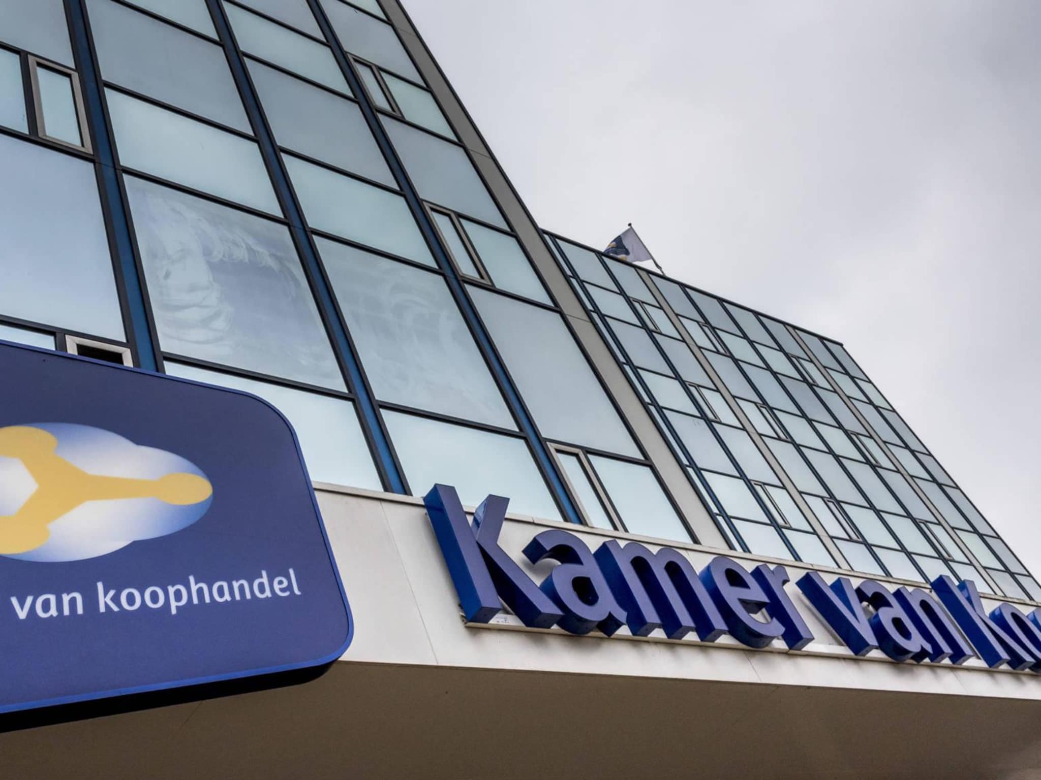 schijnzelfstandigheid kvk zzp bv bescherming risico wet dba